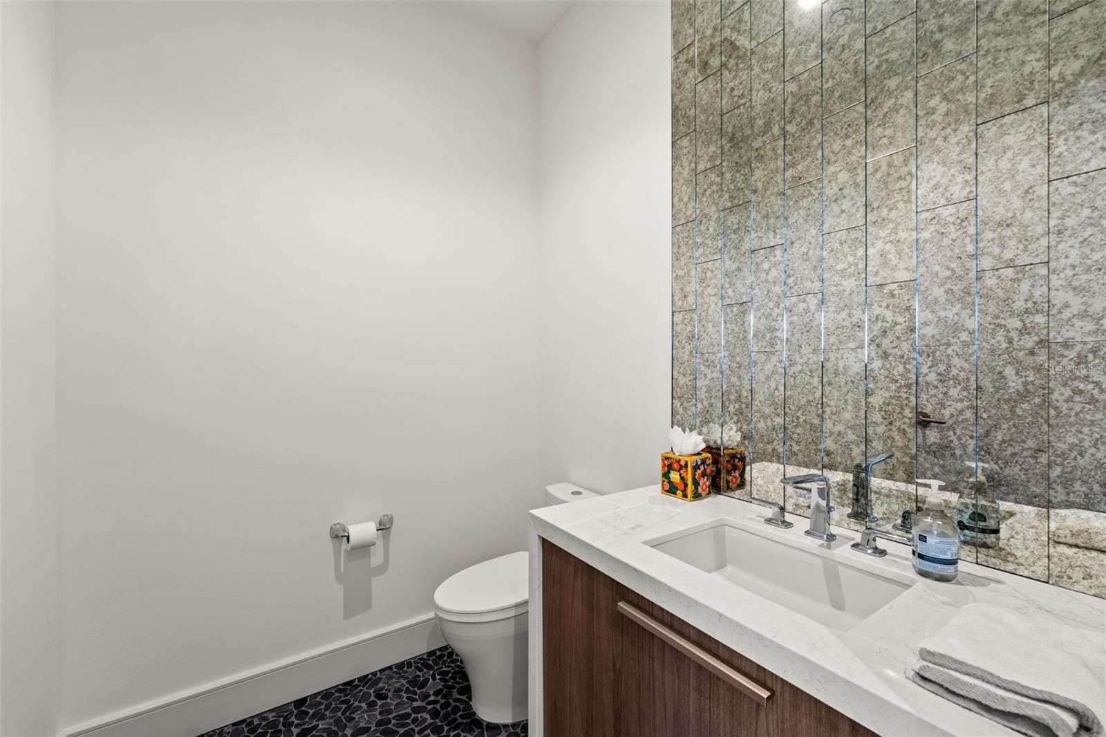 Condominium at 1591 GULF OF MEXICO DR #512, LONGBOAT KEY, photo 29 of 65