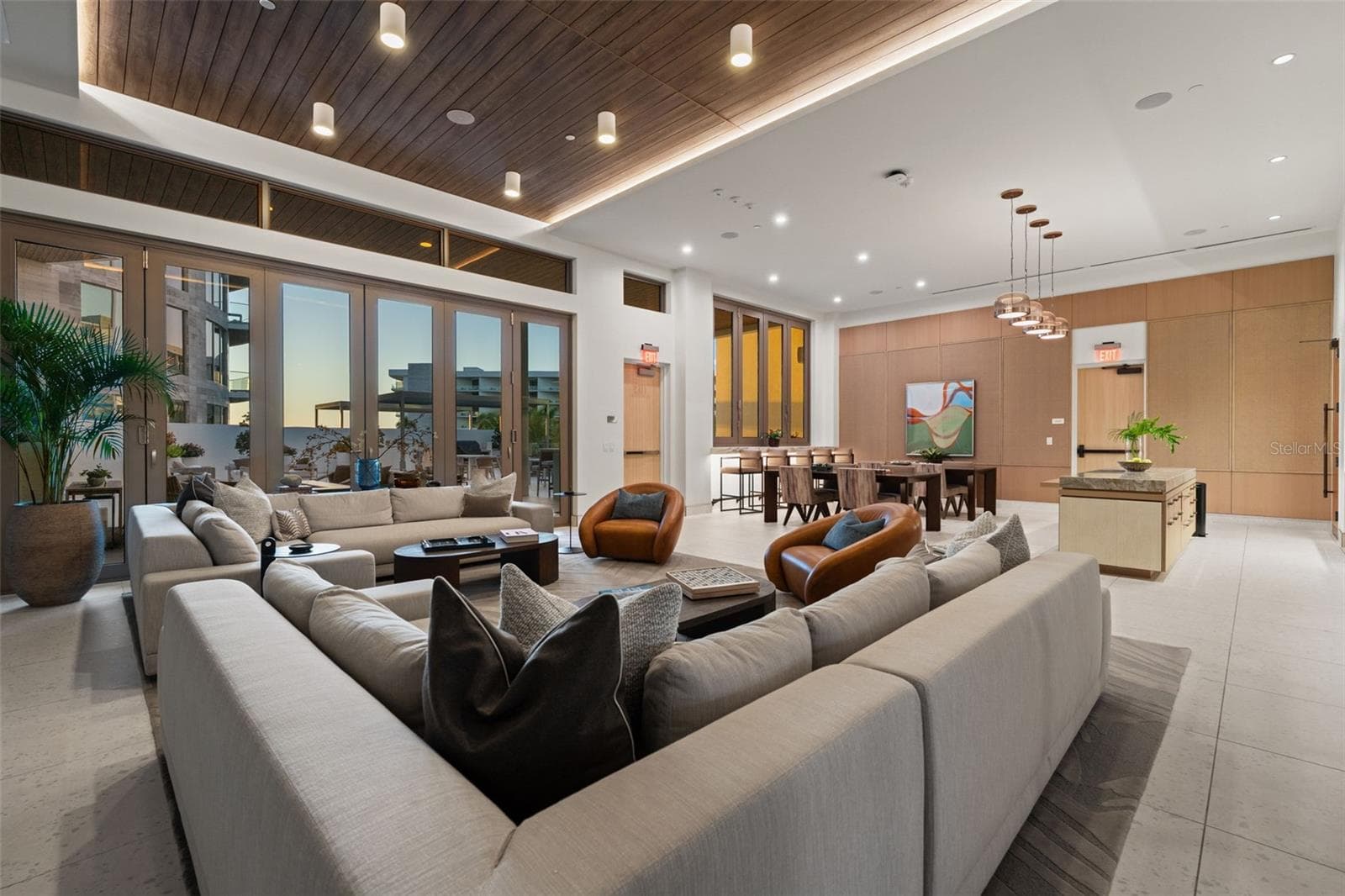 Condominium at 1591 GULF OF MEXICO DR #512, LONGBOAT KEY, photo 39 of 65