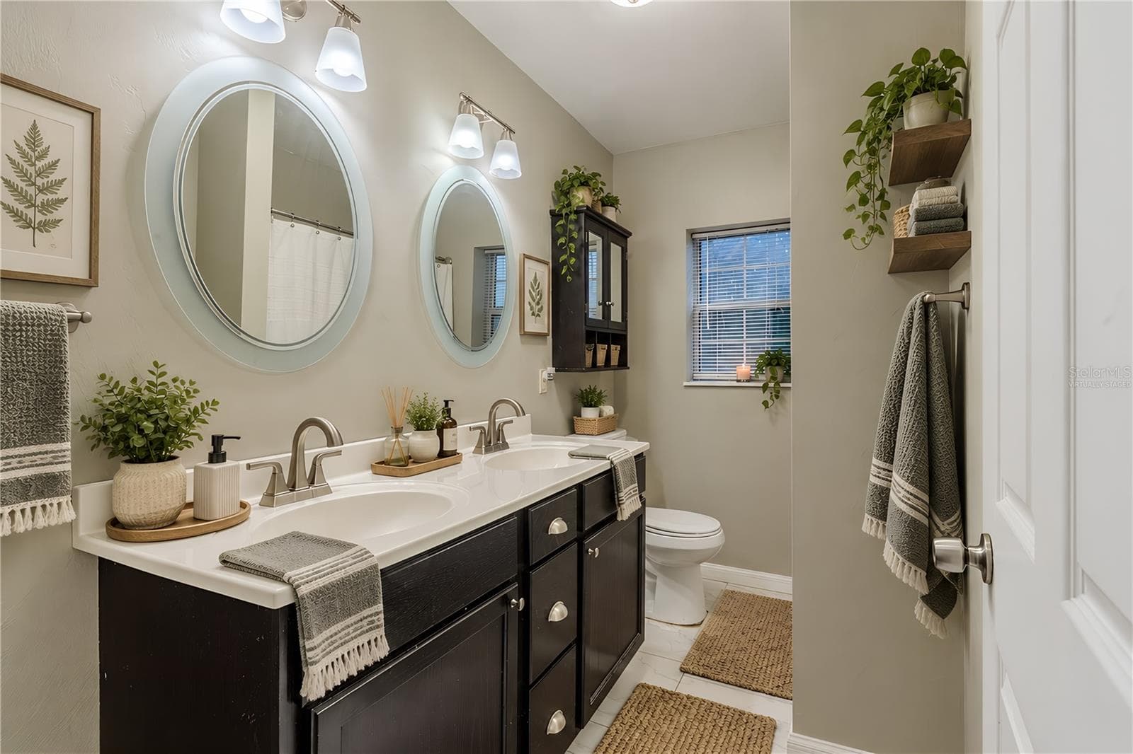 Virtually staged - 13902 NW 148TH PL, ALACHUA