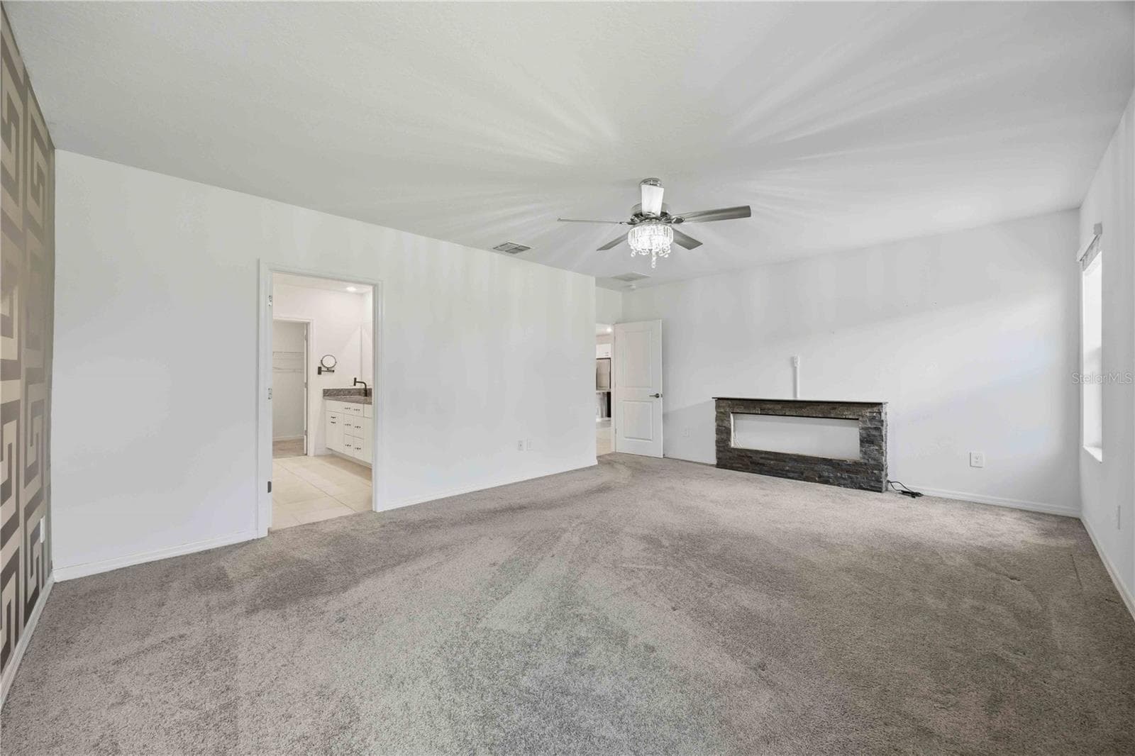 Single Family Residence at 1814 RED LOOP, LAKELAND, photo 15 of 45