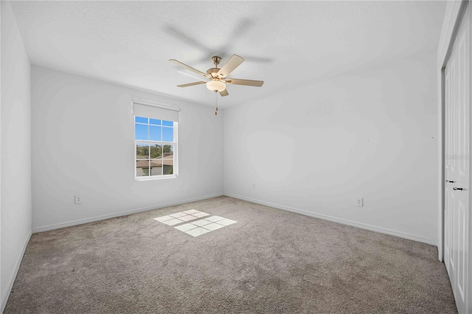 Single Family Residence at 1814 RED LOOP, LAKELAND, photo 23 of 45