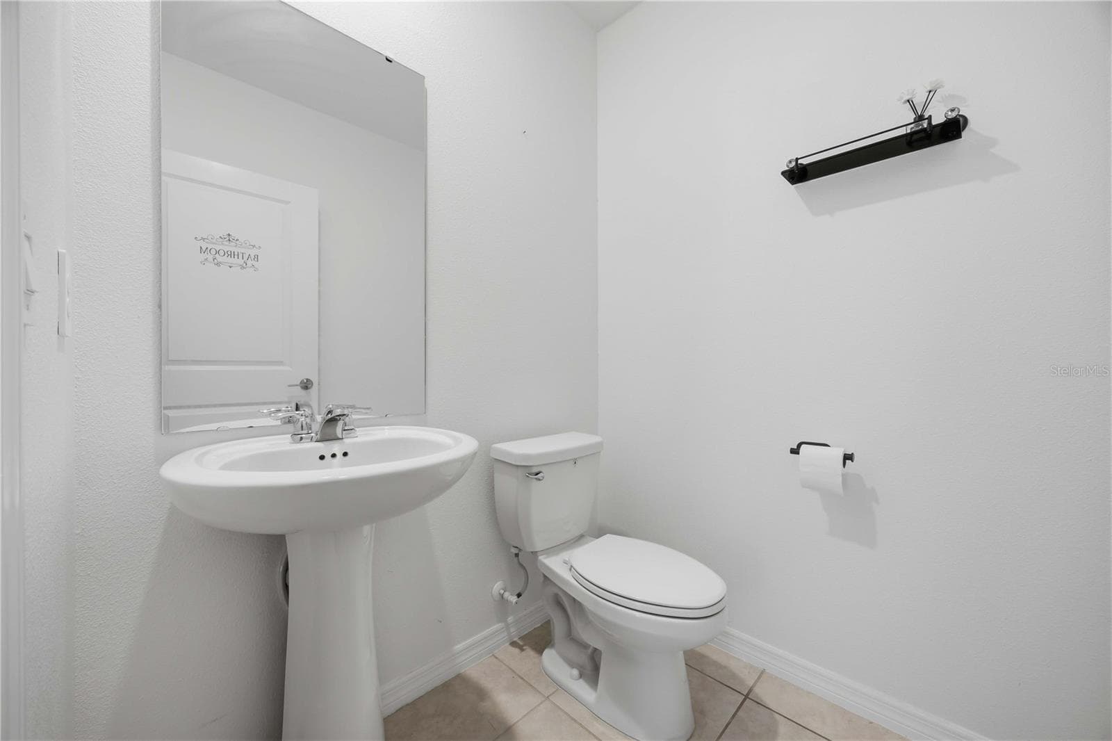 Single Family Residence at 1814 RED LOOP, LAKELAND, photo 28 of 45