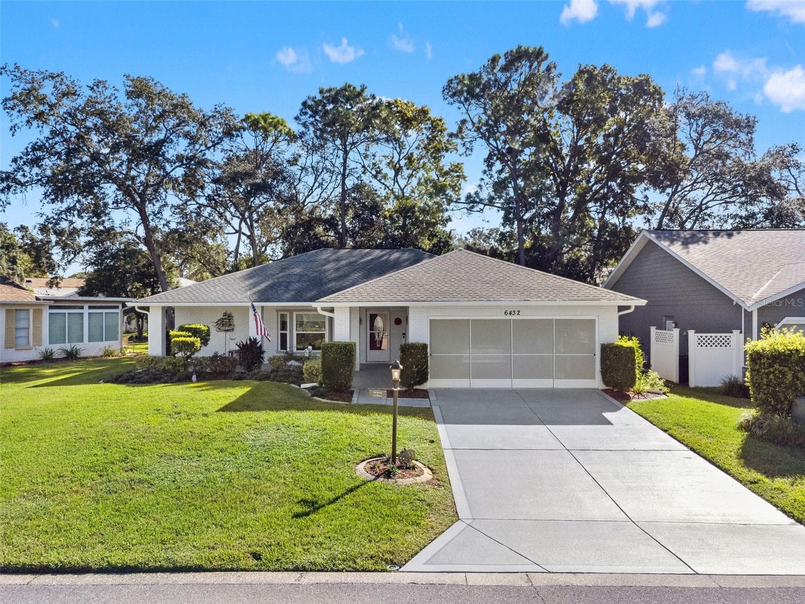 Single Family Residence at 6432 PINE MEADOWS DR, SPRING HILL, photo 2 of 62