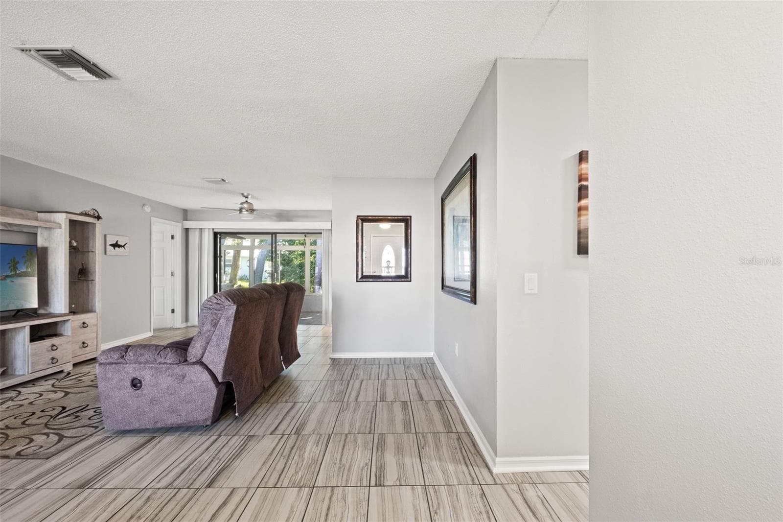 Single Family Residence at 6432 PINE MEADOWS DR, SPRING HILL, photo 10 of 62