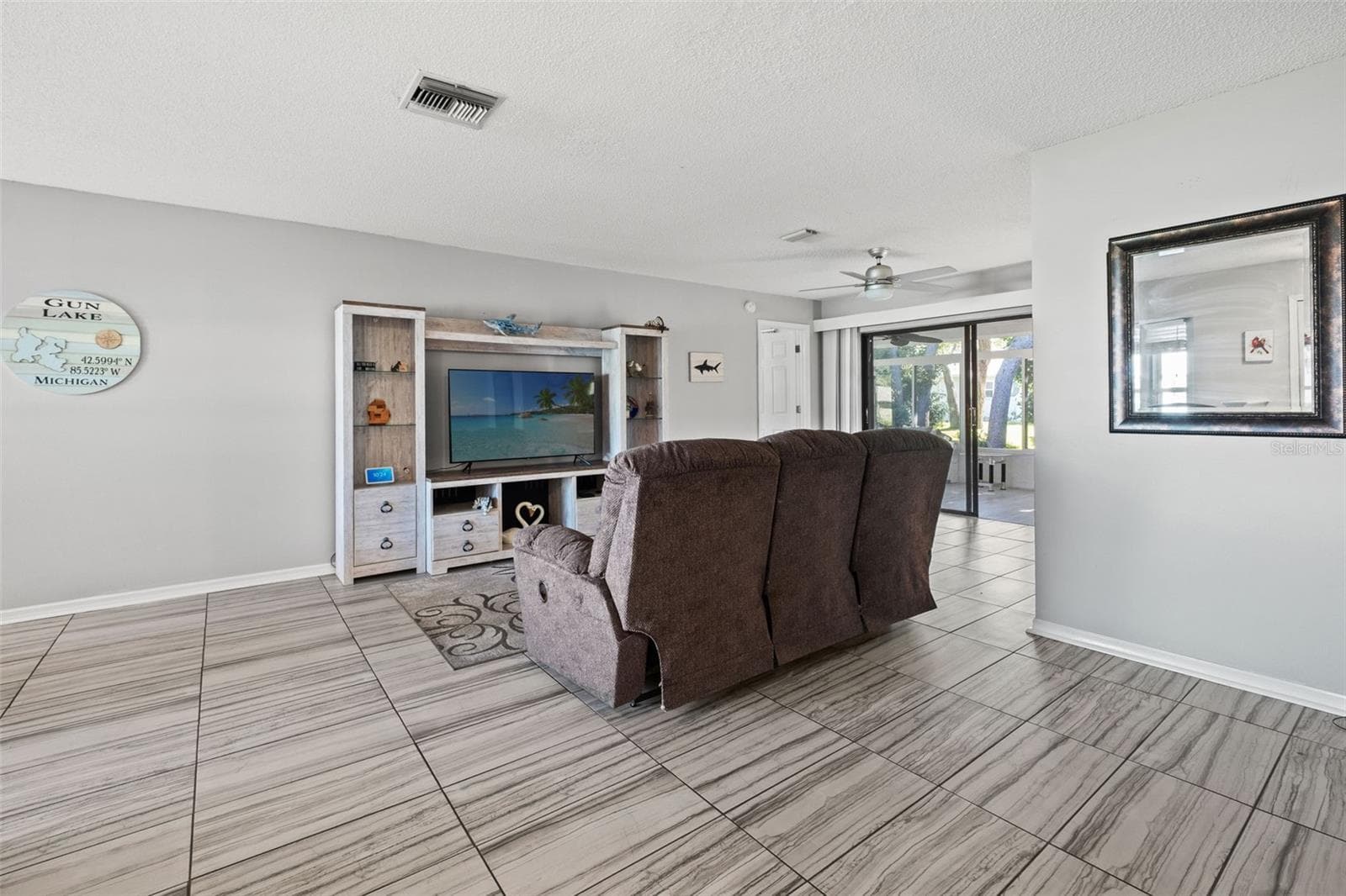 Single Family Residence at 6432 PINE MEADOWS DR, SPRING HILL, photo 11 of 62