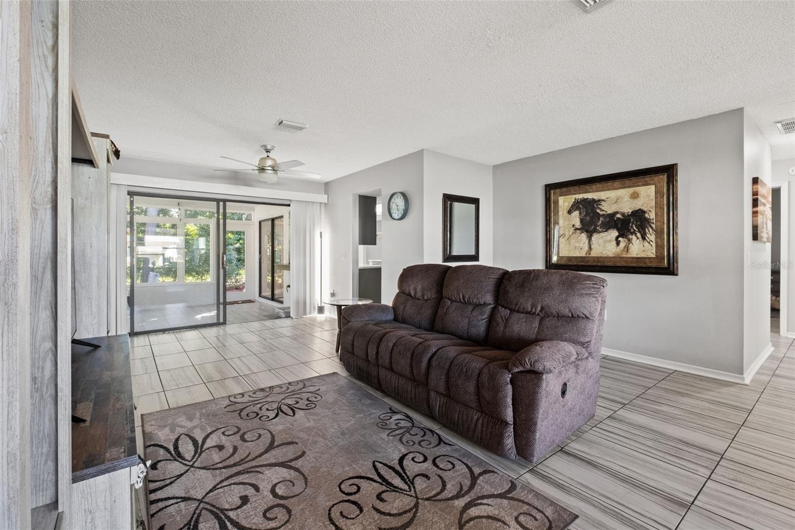 Single Family Residence at 6432 PINE MEADOWS DR, SPRING HILL, photo 14 of 62