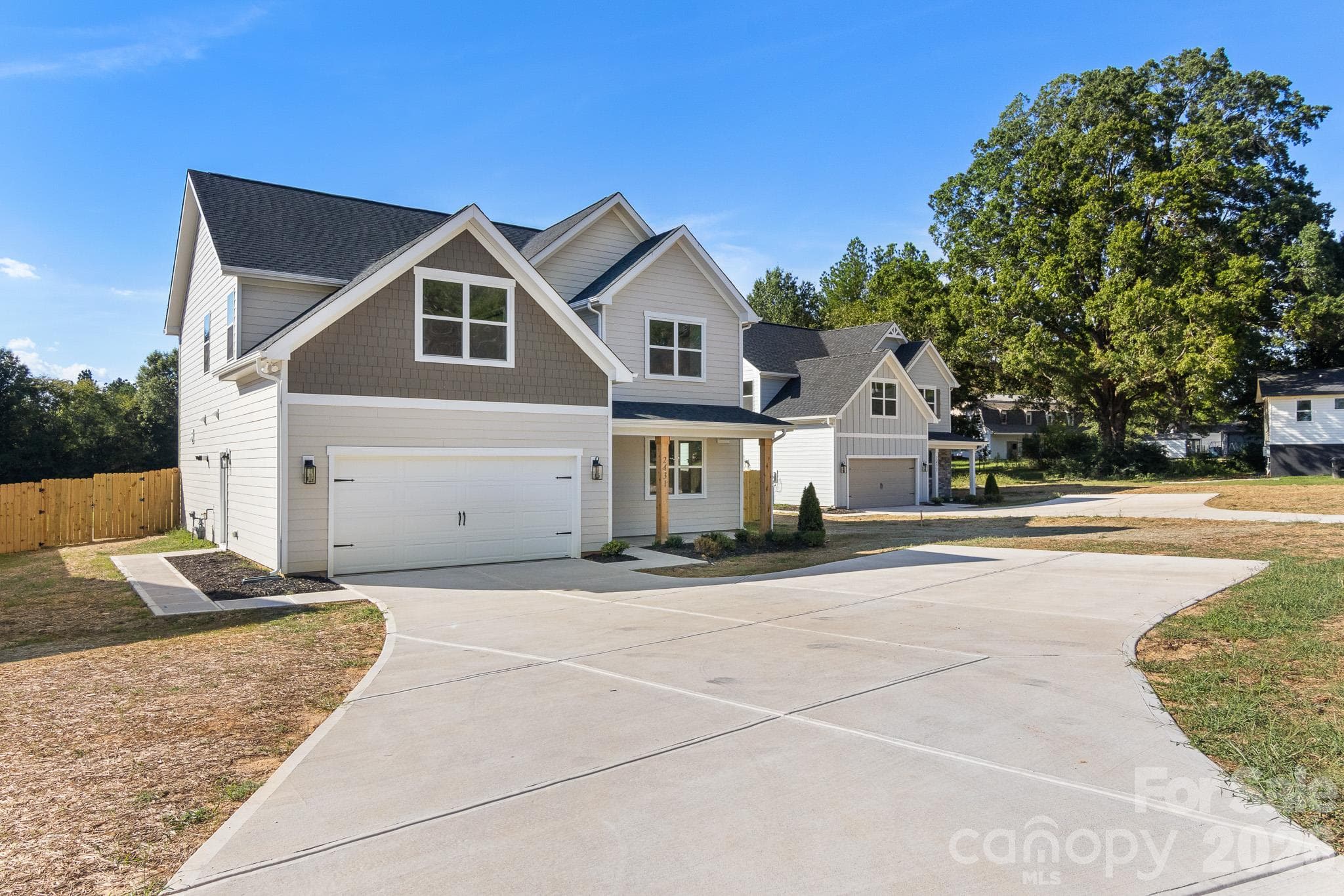 Single Family Residence at 2431 Secrest Shortcut Road, Monroe, photo 6 of 54