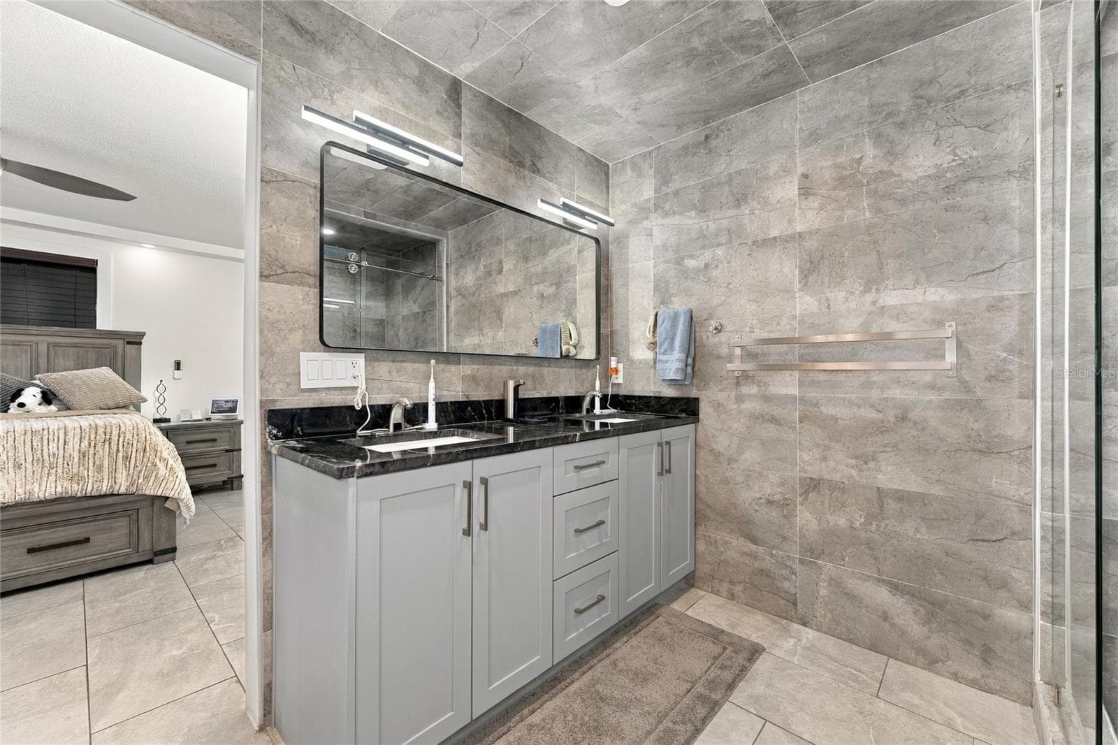 Master Bathroom - 1418 OVERDALE ST, ORLANDO