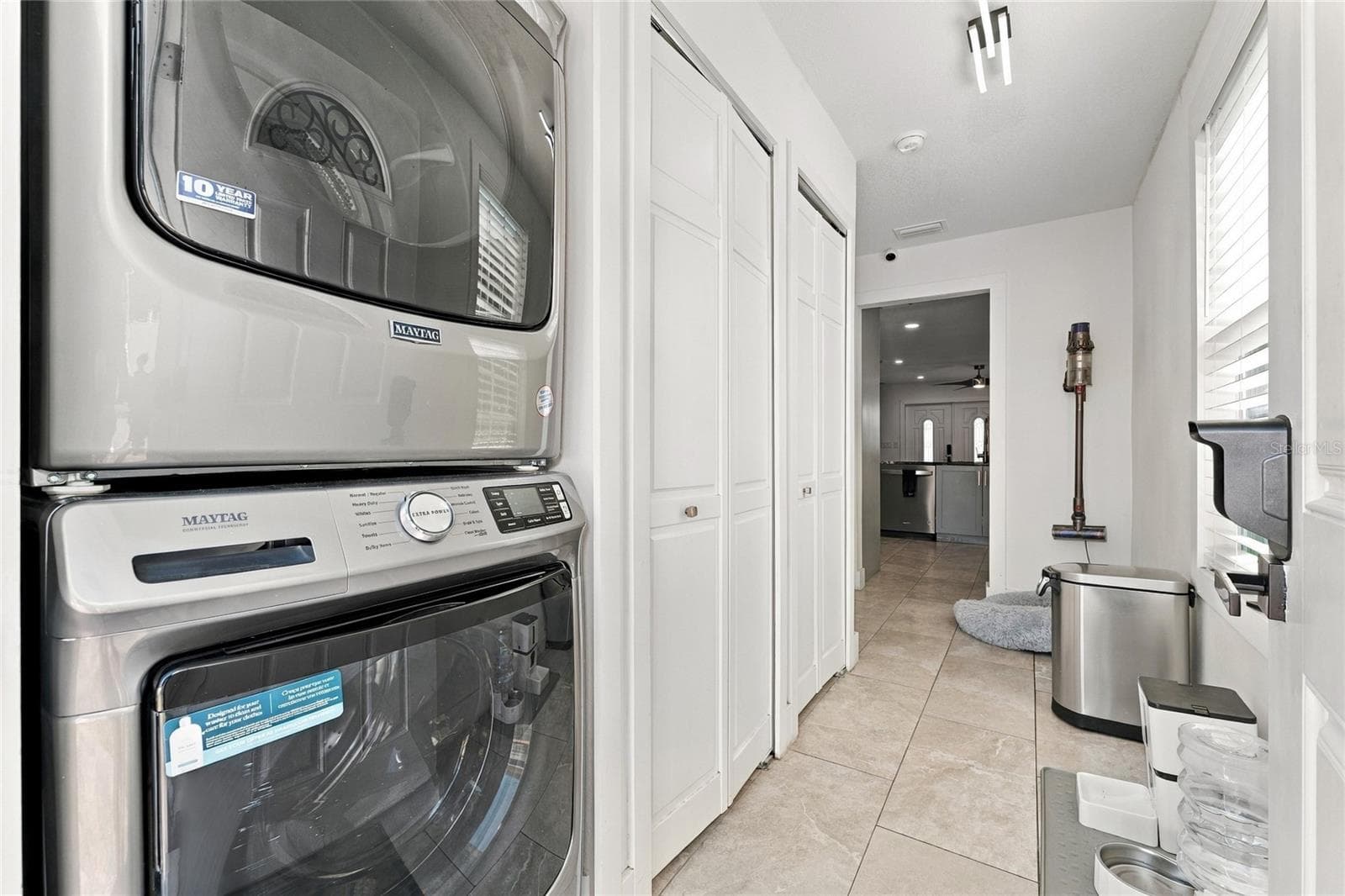 Laundry Closet - 1418 OVERDALE ST, ORLANDO