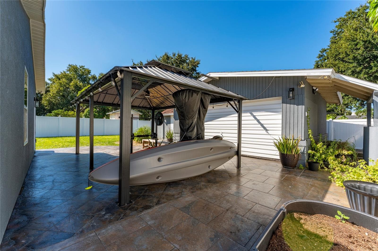 Cozy Backyard - 1418 OVERDALE ST, ORLANDO