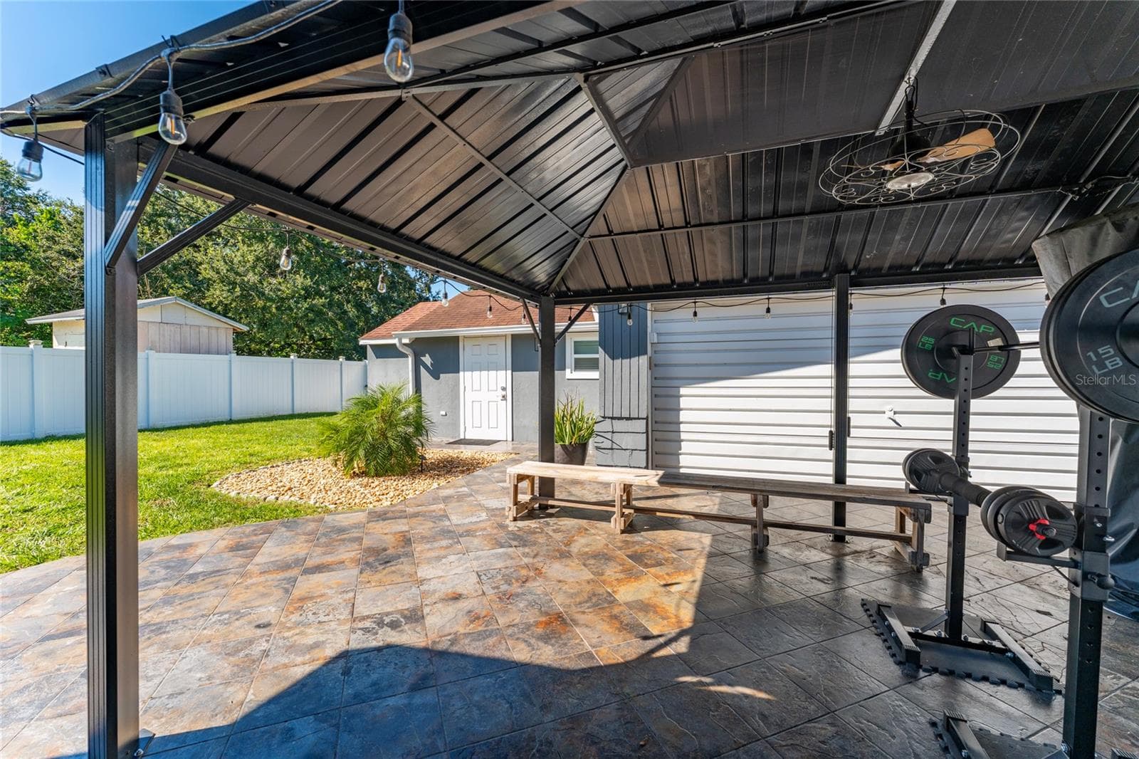 Cozy Backyard - 1418 OVERDALE ST, ORLANDO