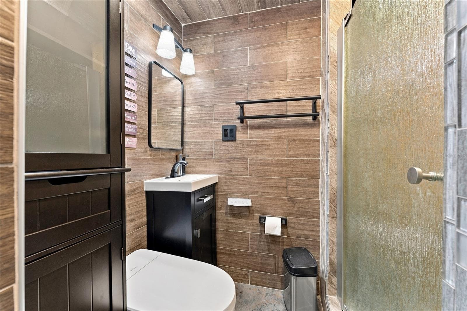 Bathroom - 1418 OVERDALE ST, ORLANDO