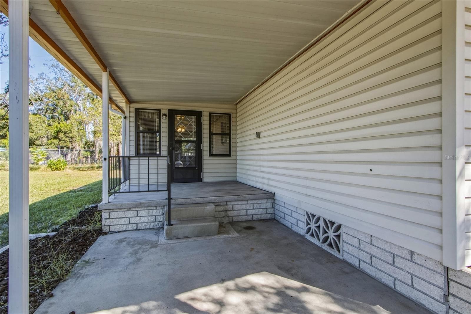 Manufactured Home at 12219 FAIRWAY AVE, BROOKSVILLE, photo 51 of 79