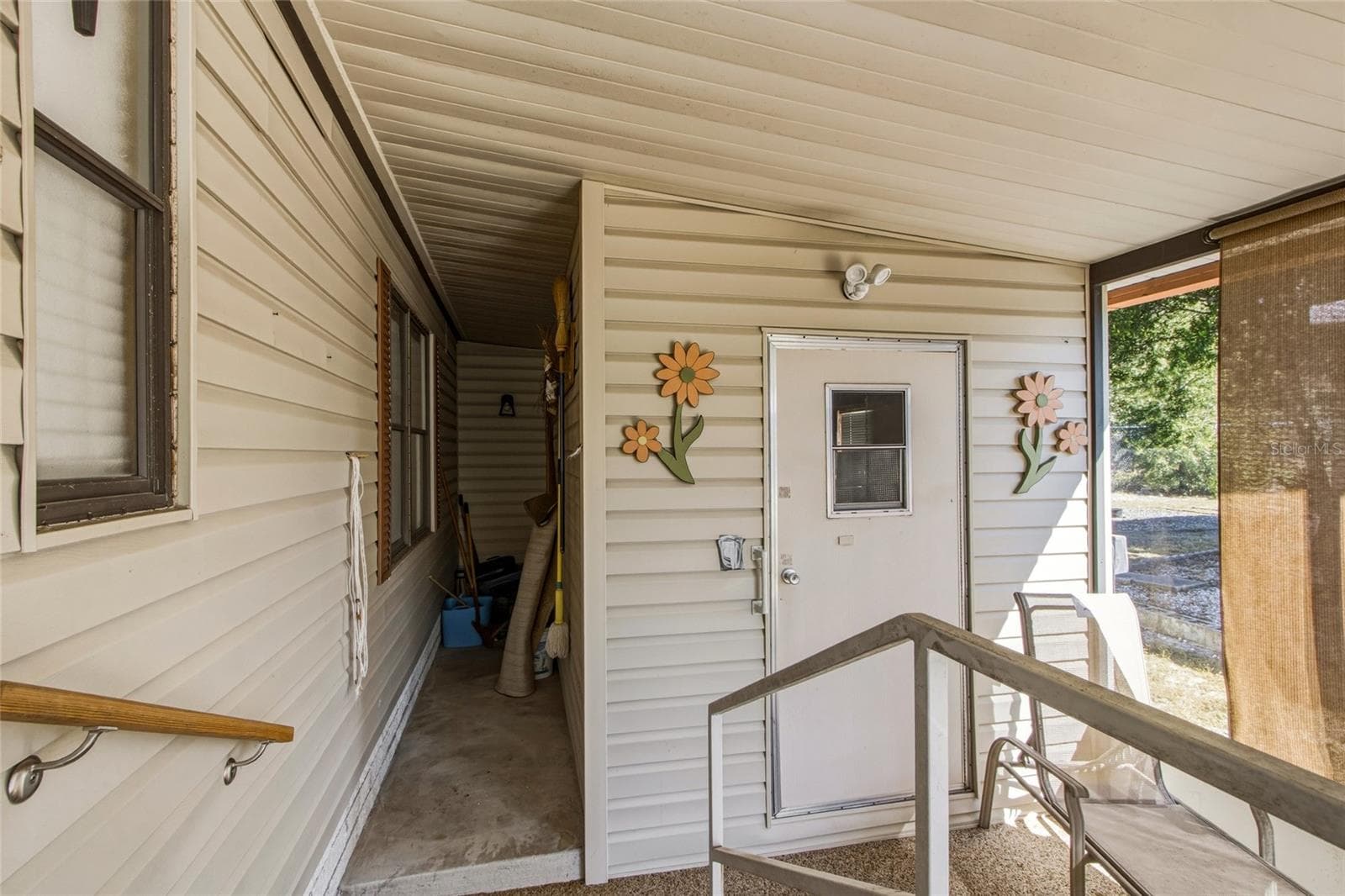 Manufactured Home at 12219 FAIRWAY AVE, BROOKSVILLE, photo 62 of 79