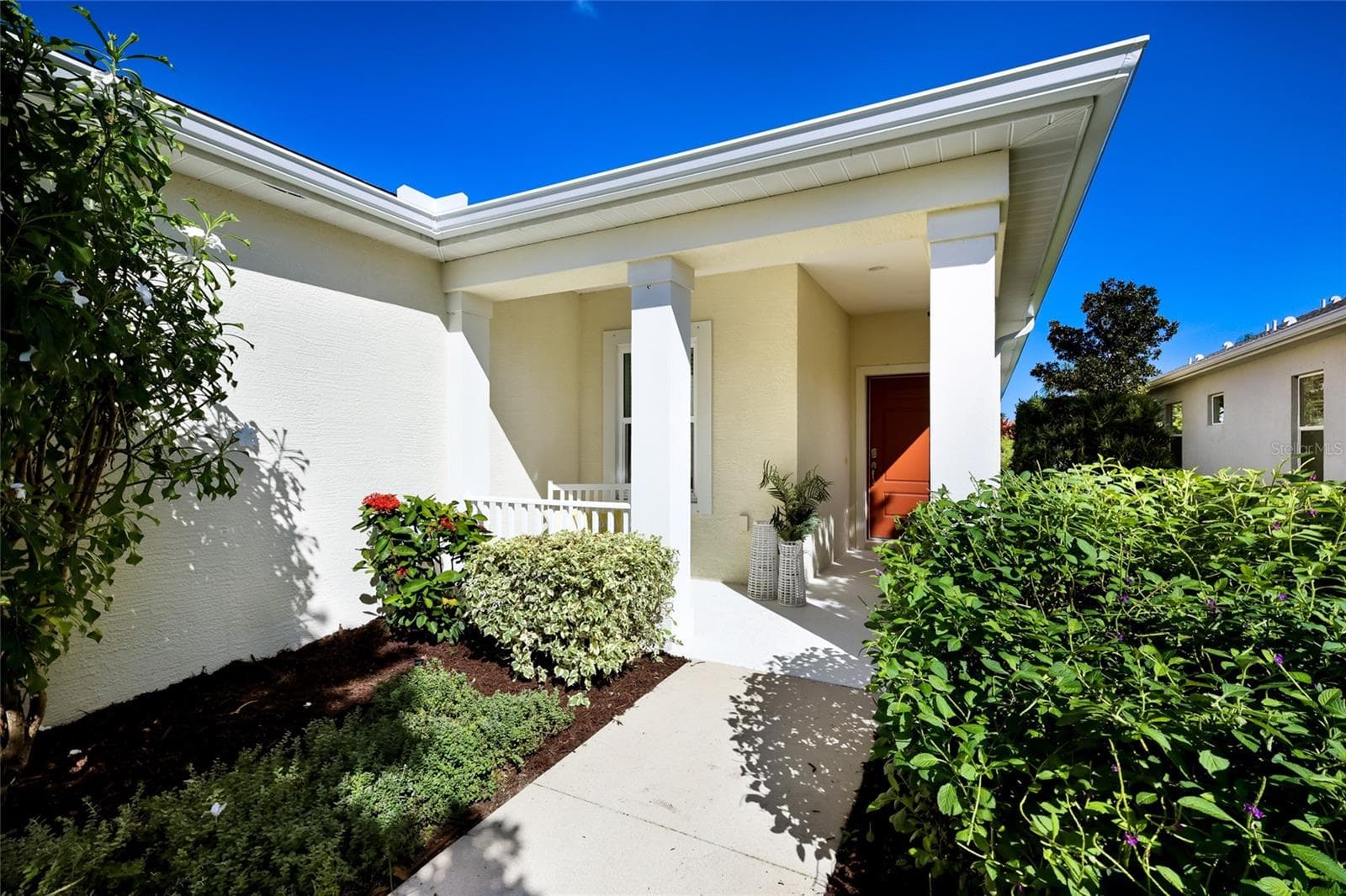 Single Family Residence at 11212 WHITE ROCK TER, BRADENTON, photo 3 of 61