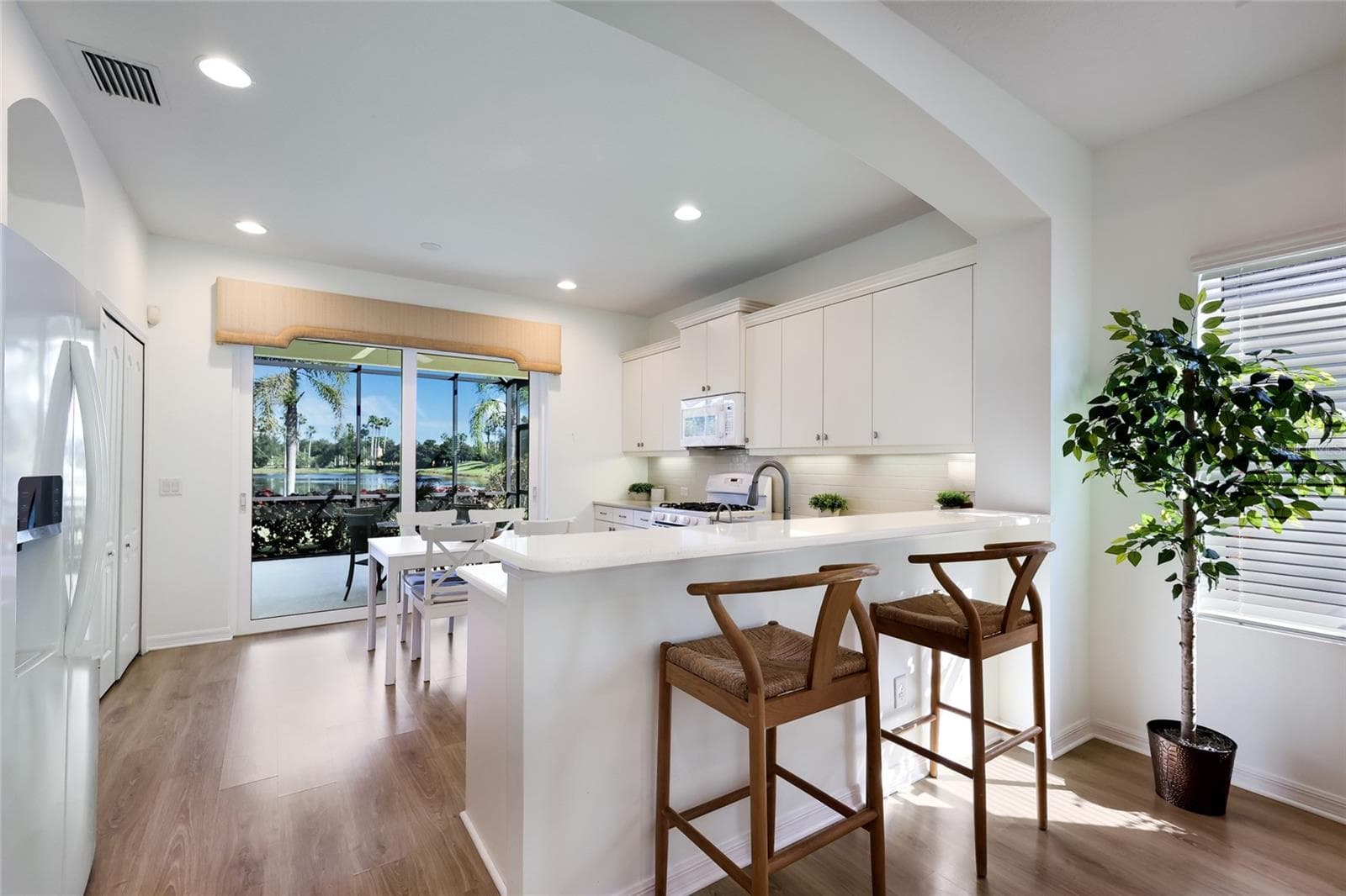 Single Family Residence at 11212 WHITE ROCK TER, BRADENTON, photo 13 of 61