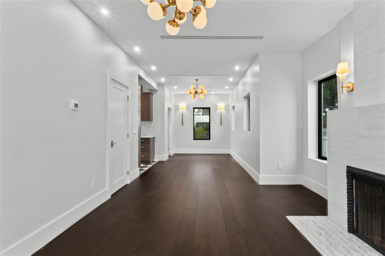 Single Family Residence at 410 BURNS CT, SARASOTA, photo 6 of 47