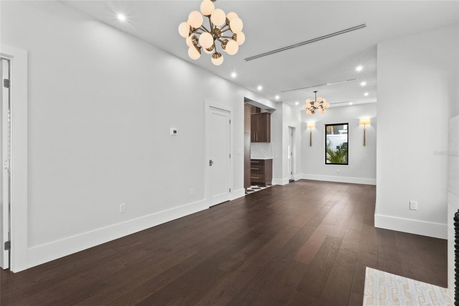 Single Family Residence at 410 BURNS CT, SARASOTA, photo 12 of 47