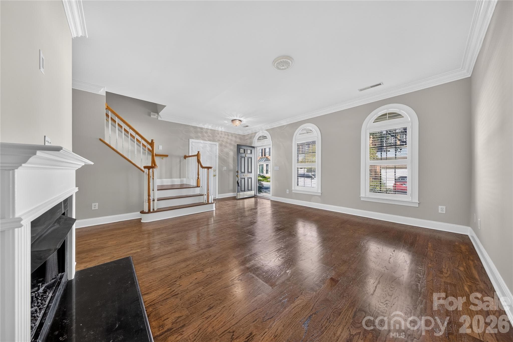 Townhouse at 9169 Bonnie Briar Circle, Charlotte, photo 3 of 31