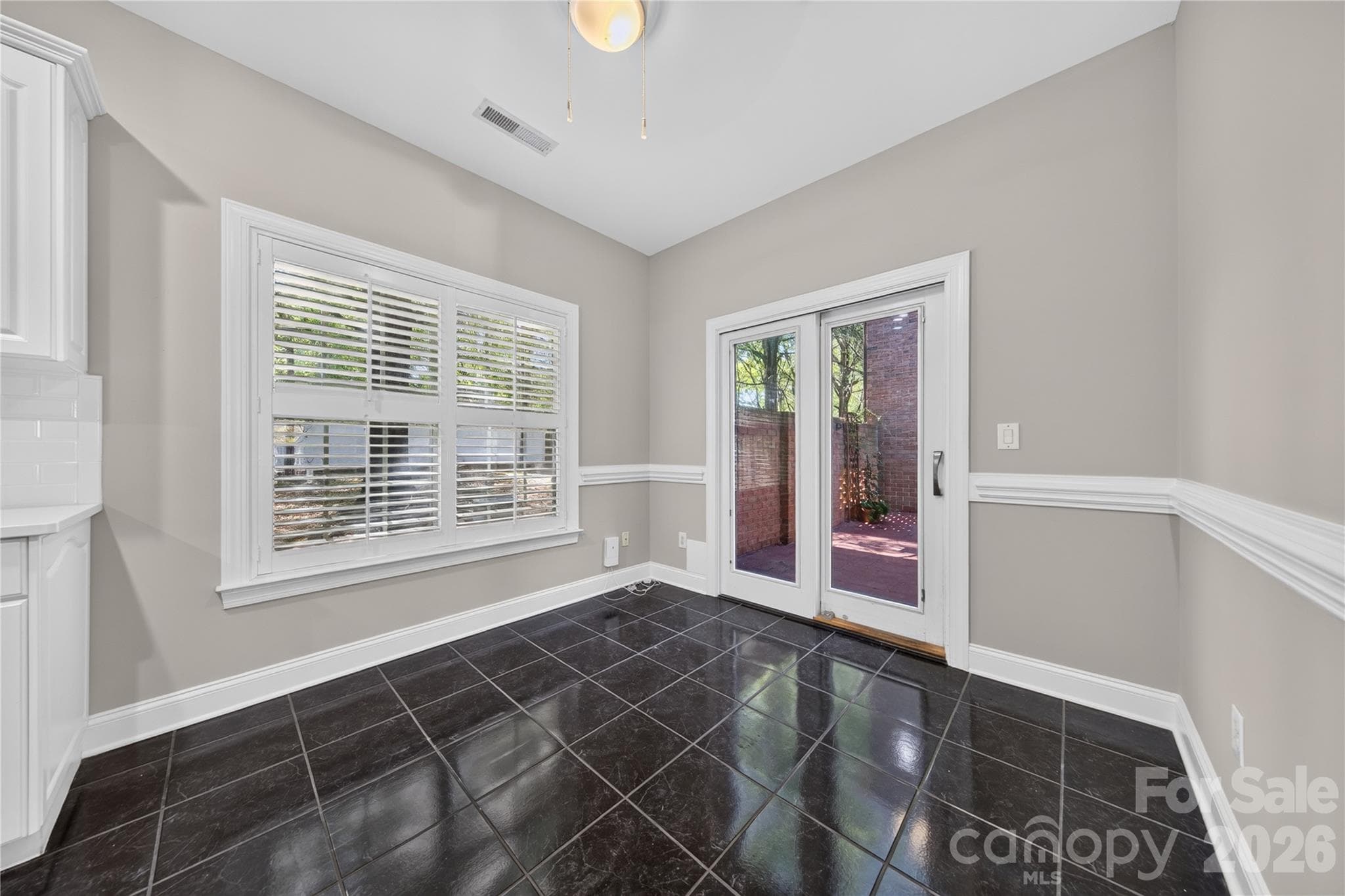 Townhouse at 9169 Bonnie Briar Circle, Charlotte, photo 16 of 31