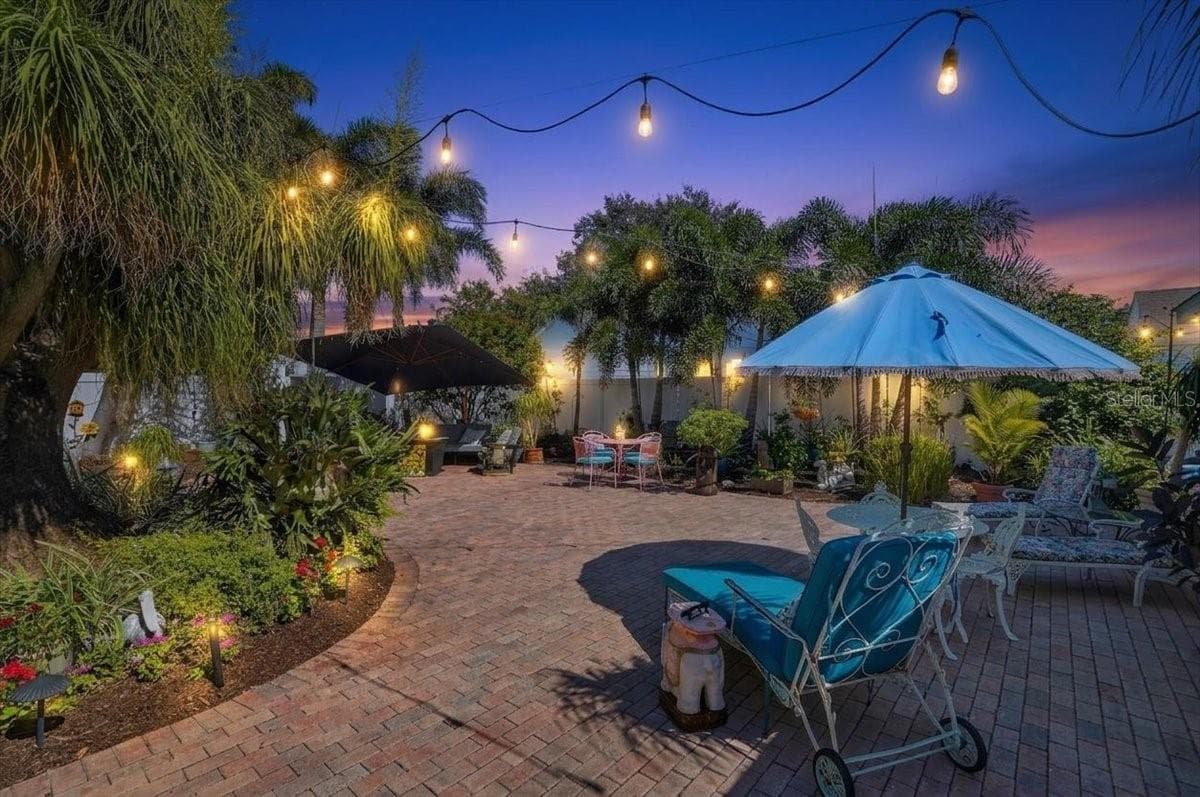 Single Family Residence at 2890 8TH AVE N, ST PETERSBURG, photo 91 of 101