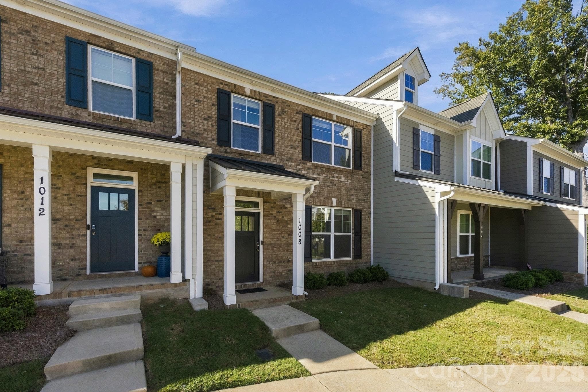 Townhouse at 1008 Township Parkway, Belmont, photo 2 of 24
