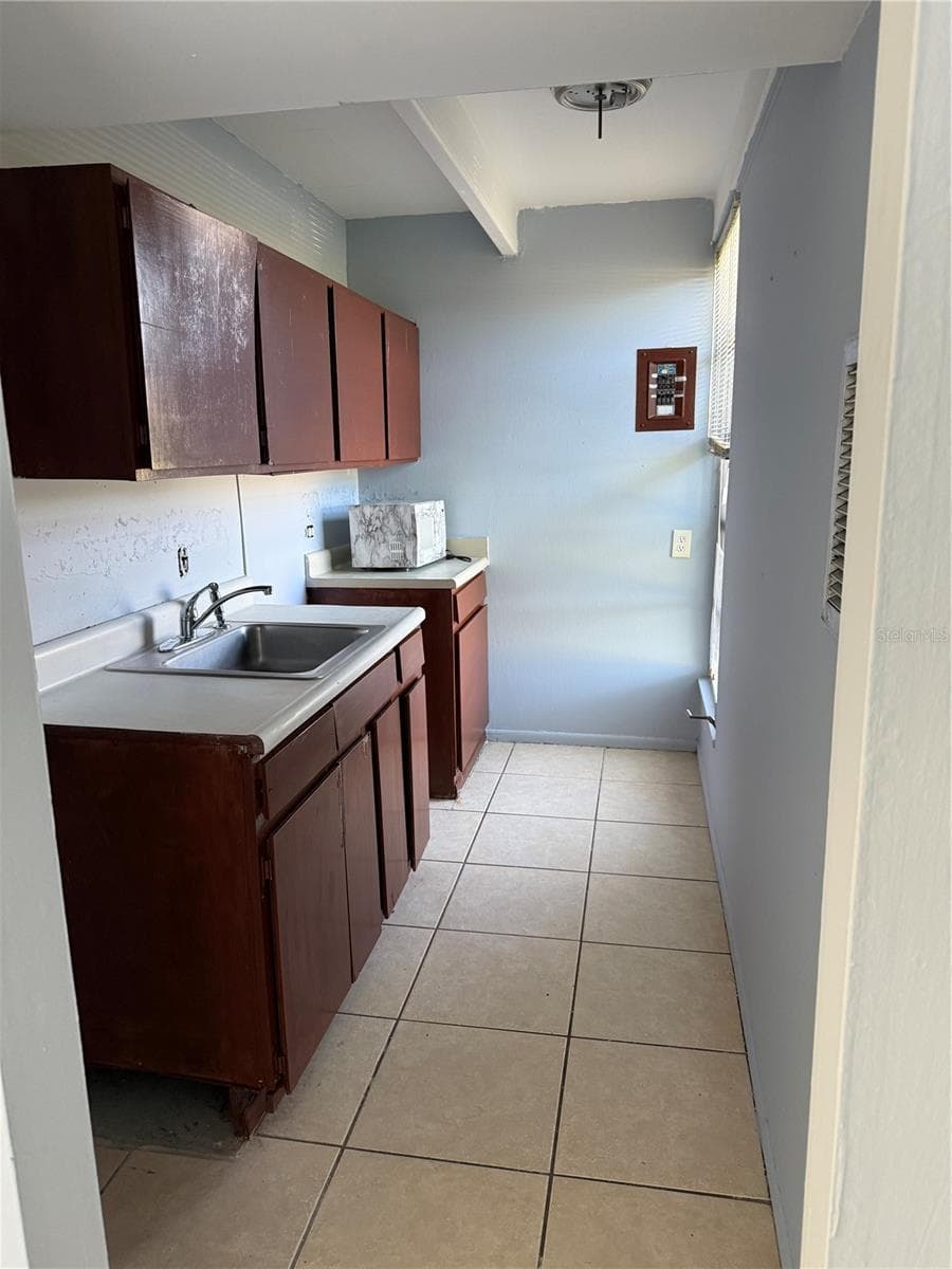 Kitchen - 3031 CLUB CIR, LAKE WALES