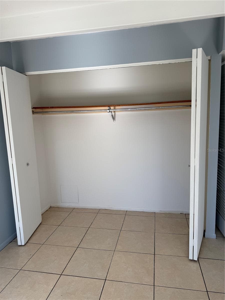 Closet - 3031 CLUB CIR, LAKE WALES