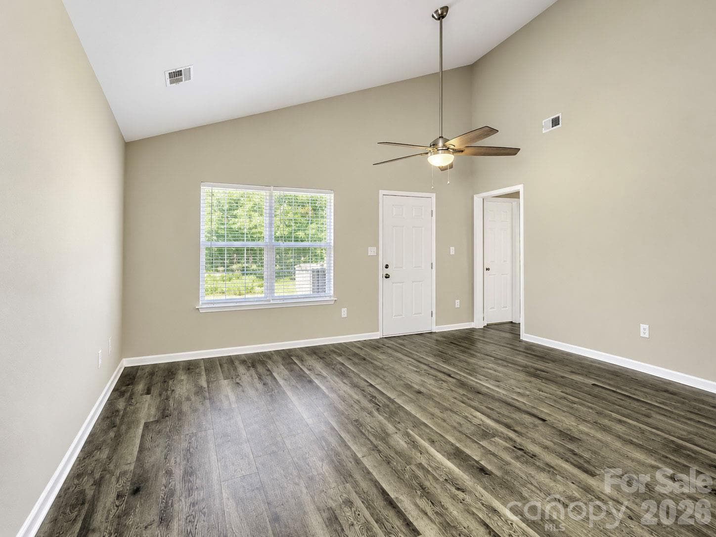 Single Family Residence at 1127 Hannah Rae Court, Charlotte, photo 6 of 15