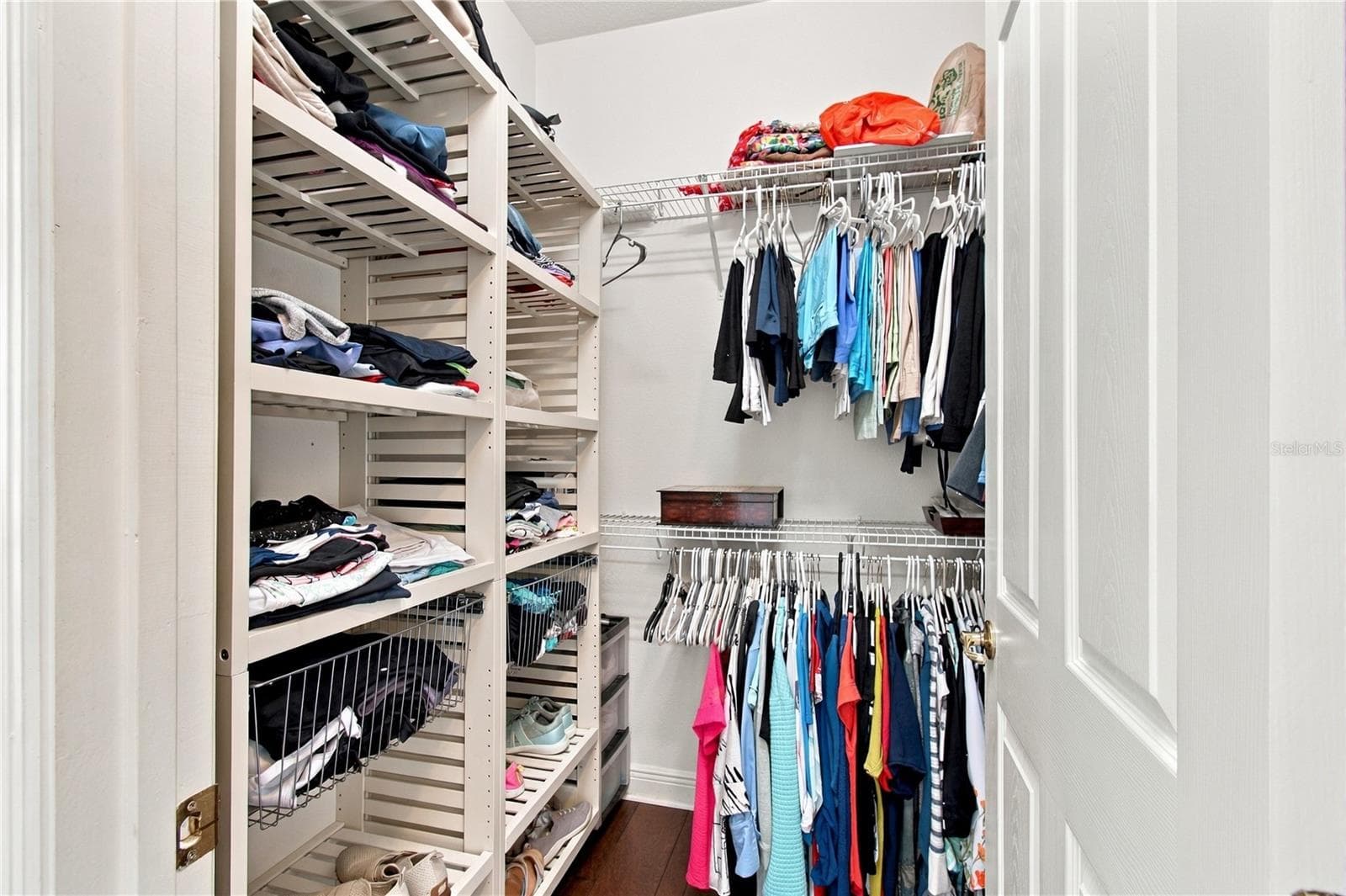 WALK-IN CLOSET - 318 LA JOLLA LN, KISSIMMEE