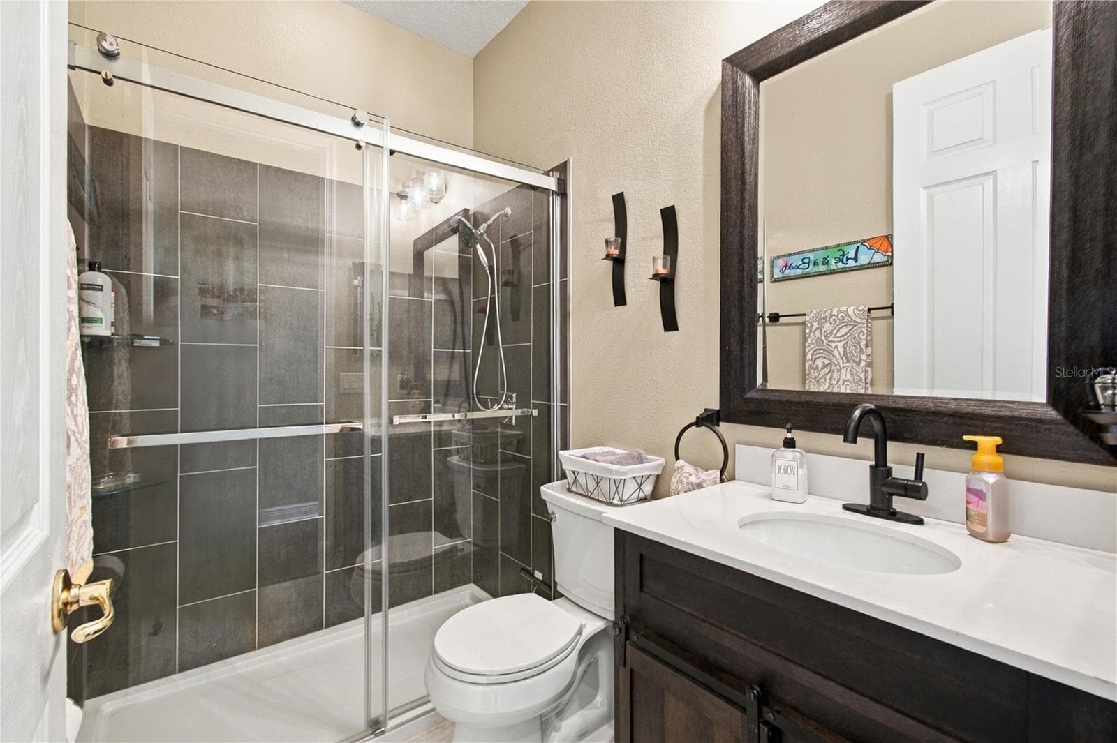 SECOND FULL BATH - 318 LA JOLLA LN, KISSIMMEE