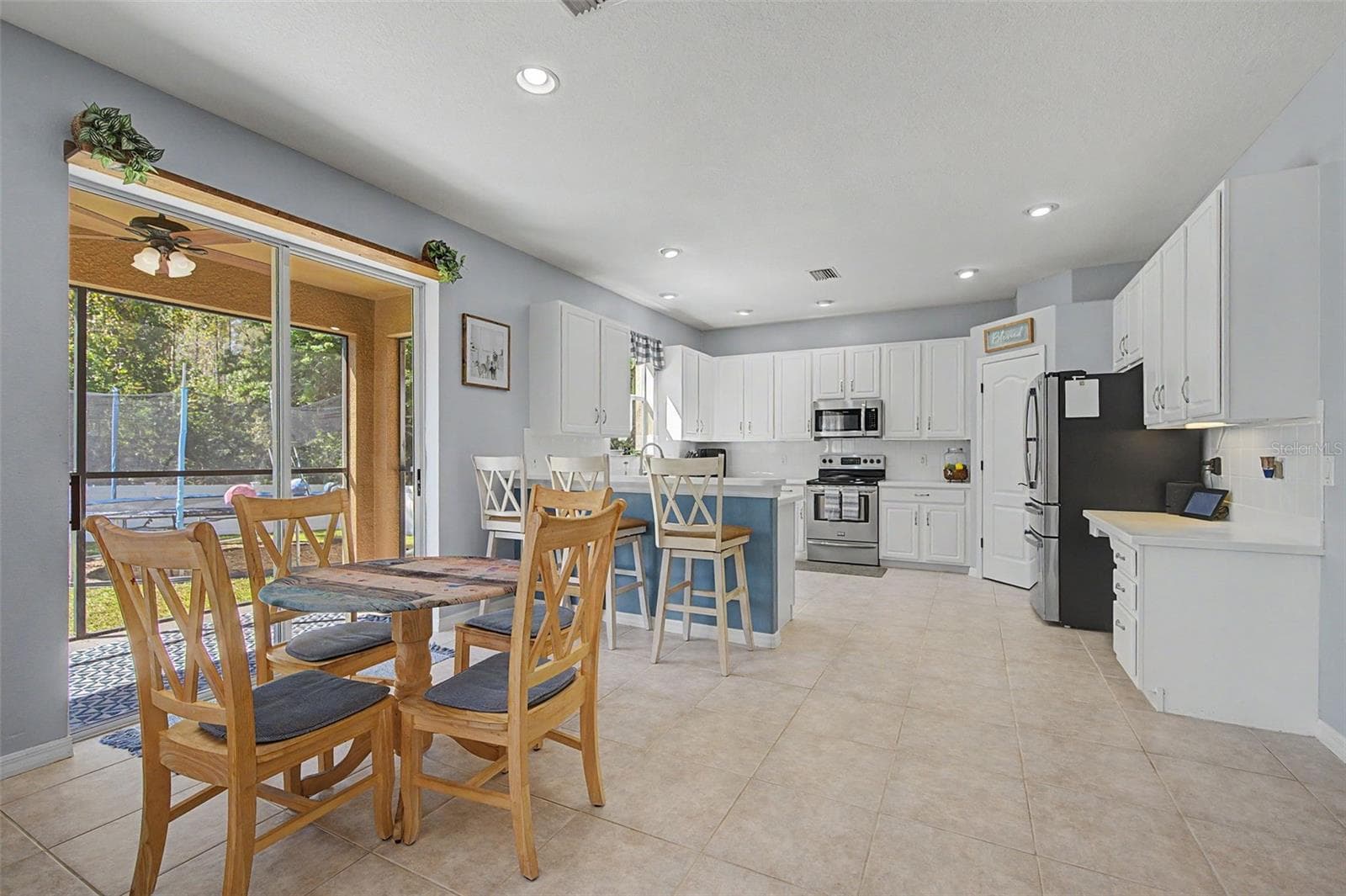 Open Kitchen - 19266 FISHERMANS BEND DR, LUTZ