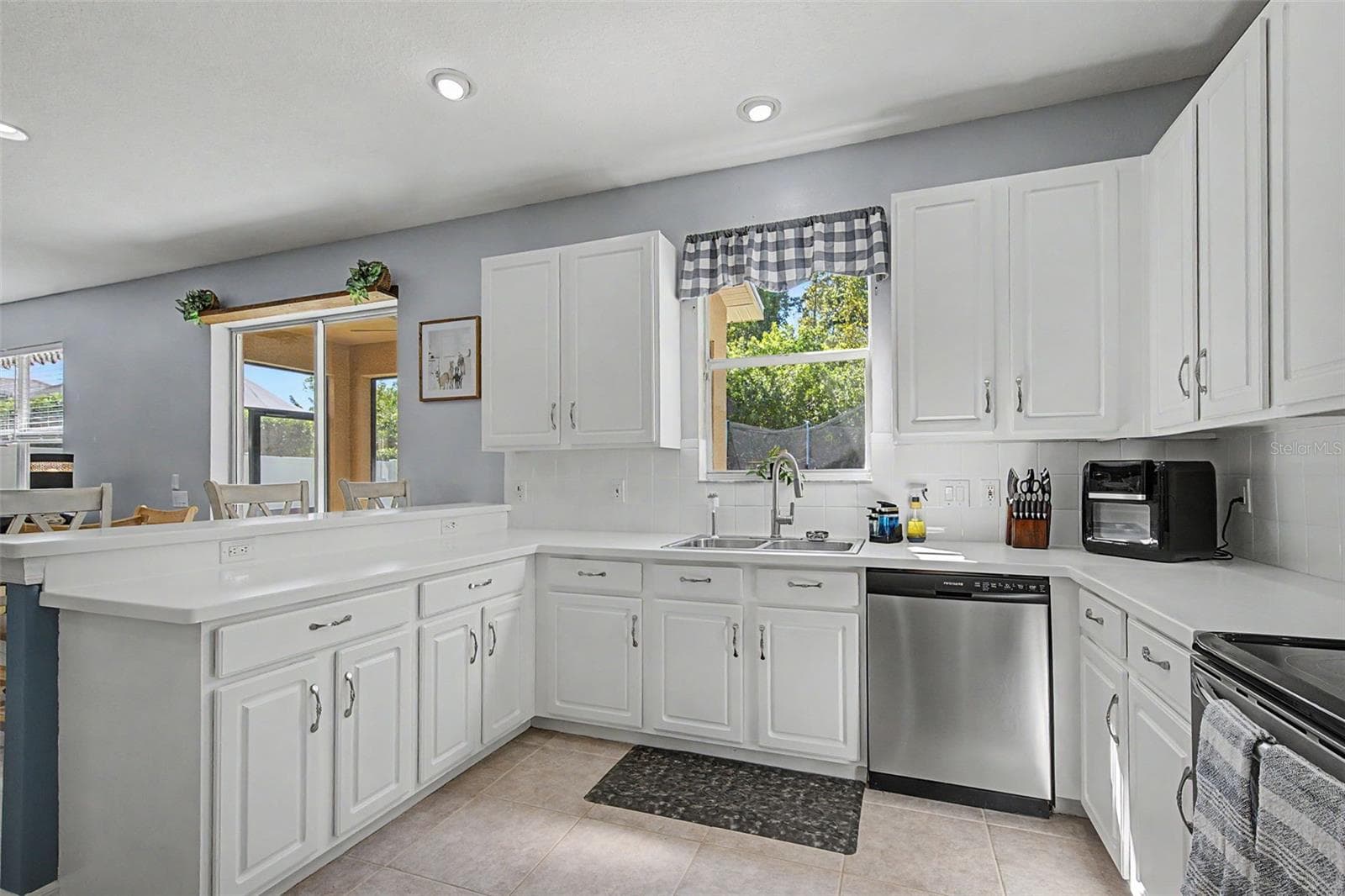 Kitchen - 19266 FISHERMANS BEND DR, LUTZ