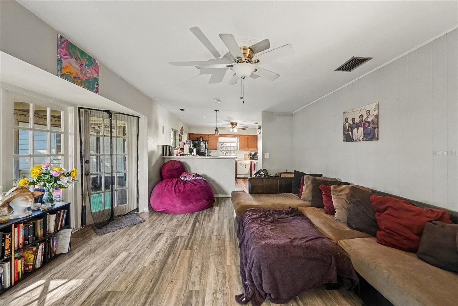 Single Family Residence at 7145 WRENWOOD CIR, TAMPA, photo 11 of 26