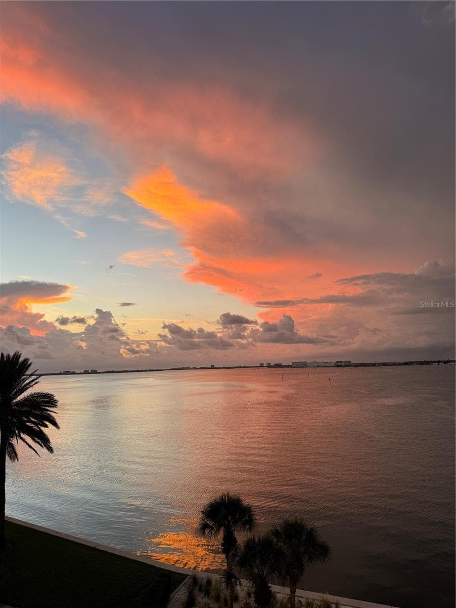 Condominium at 4991 BACOPA LN S #202, ST PETERSBURG, photo 6 of 85
