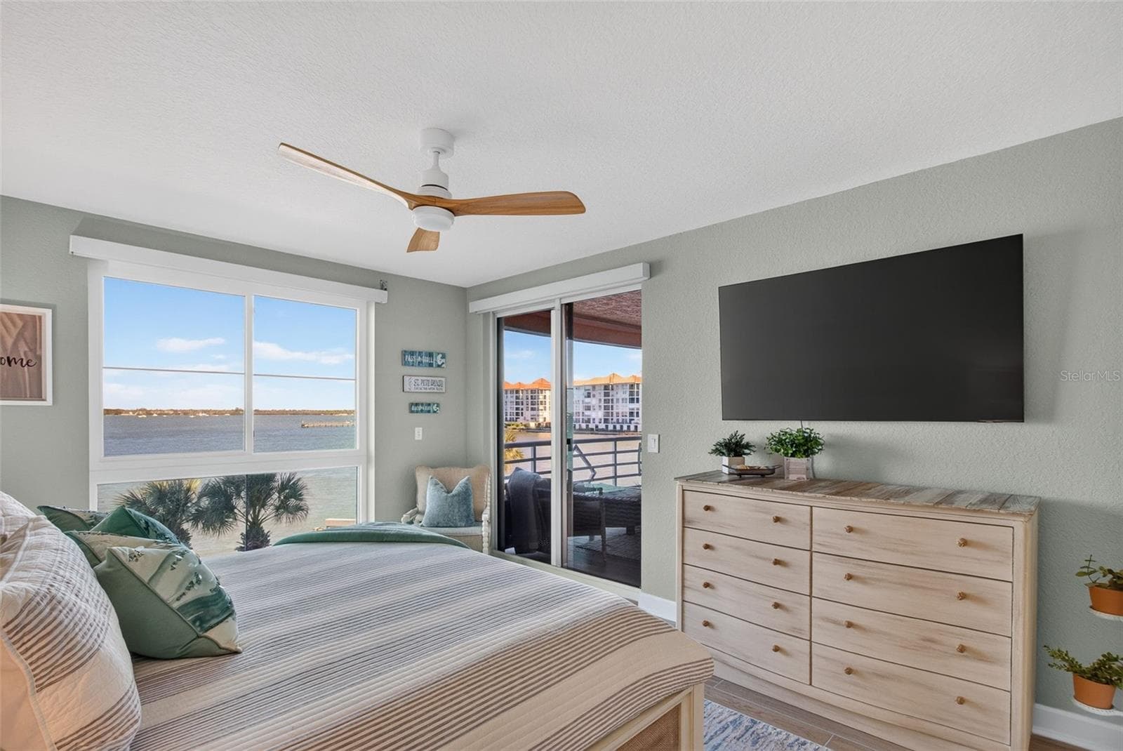 Condominium at 4991 BACOPA LN S #202, ST PETERSBURG, photo 44 of 85
