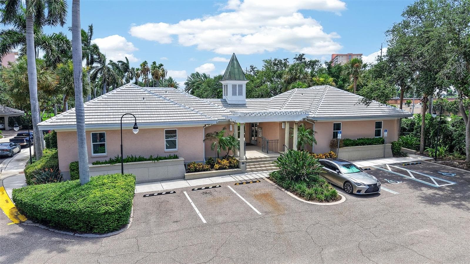 Condominium at 4991 BACOPA LN S #202, ST PETERSBURG, photo 56 of 85