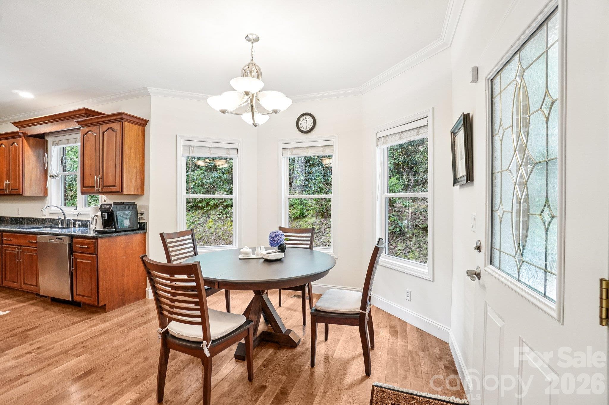 Single Family Residence at 15 Madelyn Lane, Fairview, photo 11 of 48