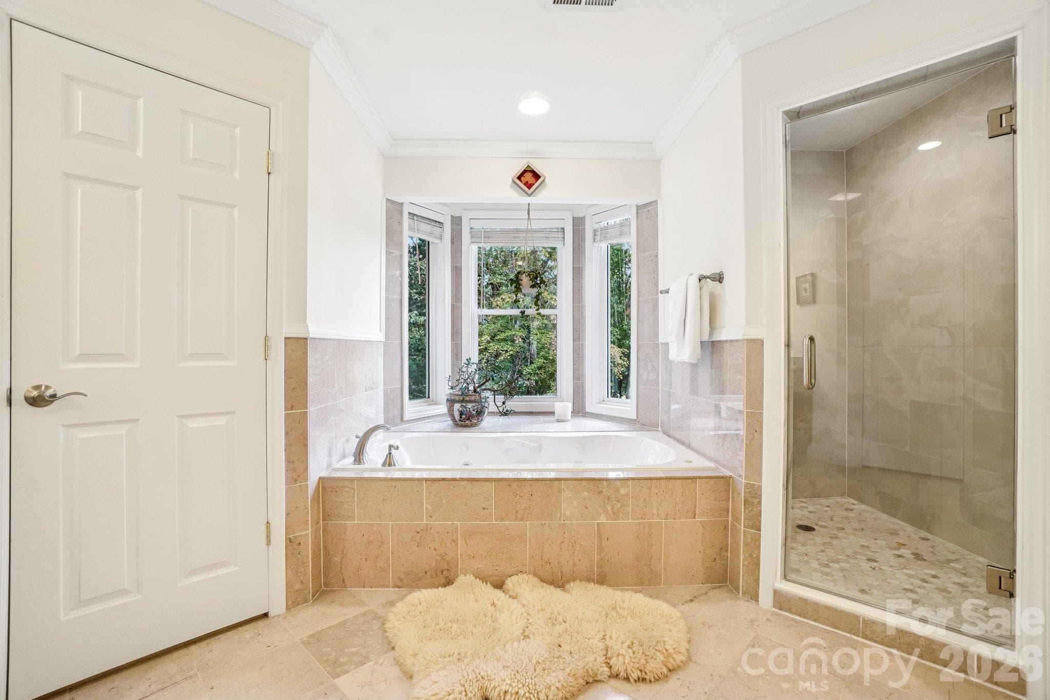 Single Family Residence at 15 Madelyn Lane, Fairview, photo 25 of 48