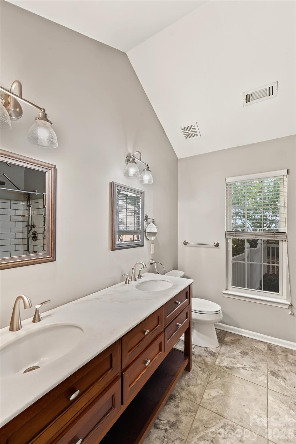 Single Family Residence at 8216 Poplar Grove Circle, Waxhaw, photo 19 of 31