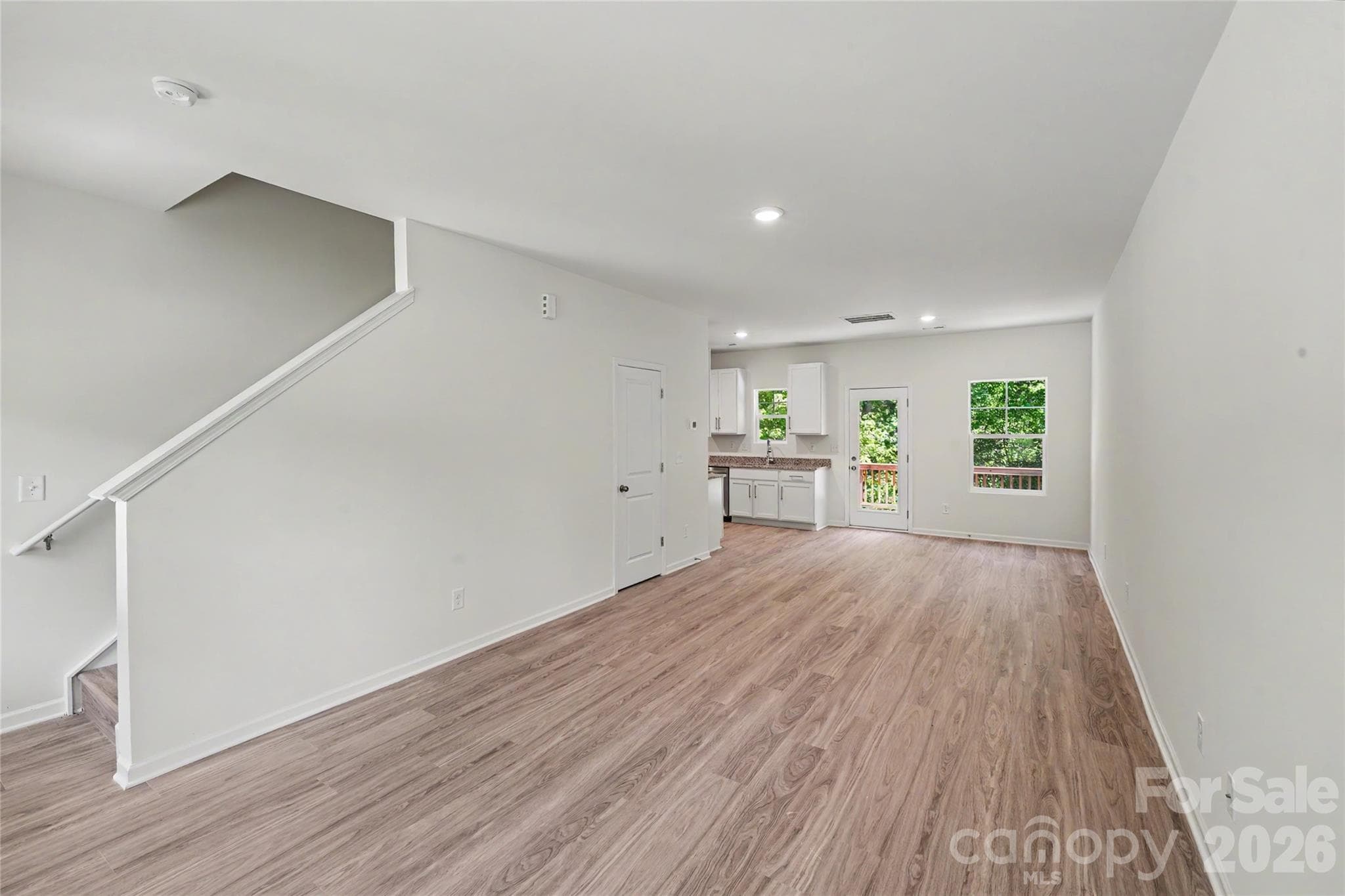 Single Family Residence at 421 Rocky Brook Road, Shelby, photo 2 of 31