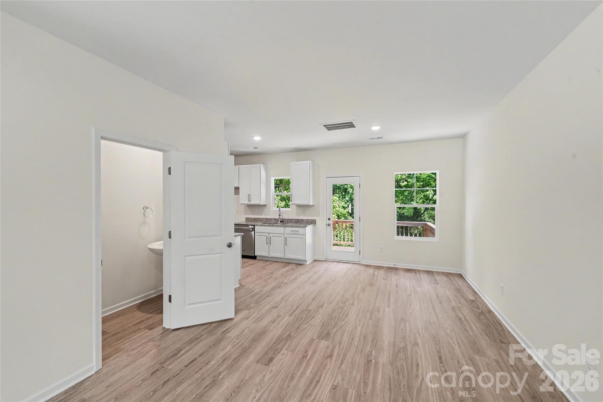 Single Family Residence at 421 Rocky Brook Road, Shelby, photo 15 of 31