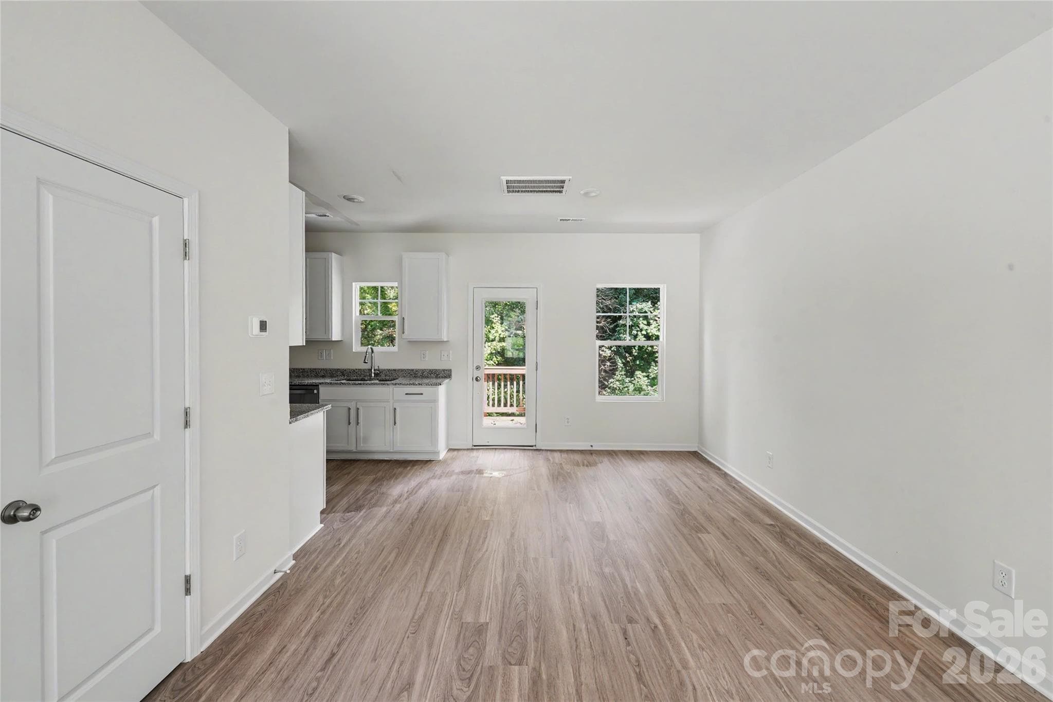 Single Family Residence at 423 Rocky Brook Road, Shelby, photo 11 of 29