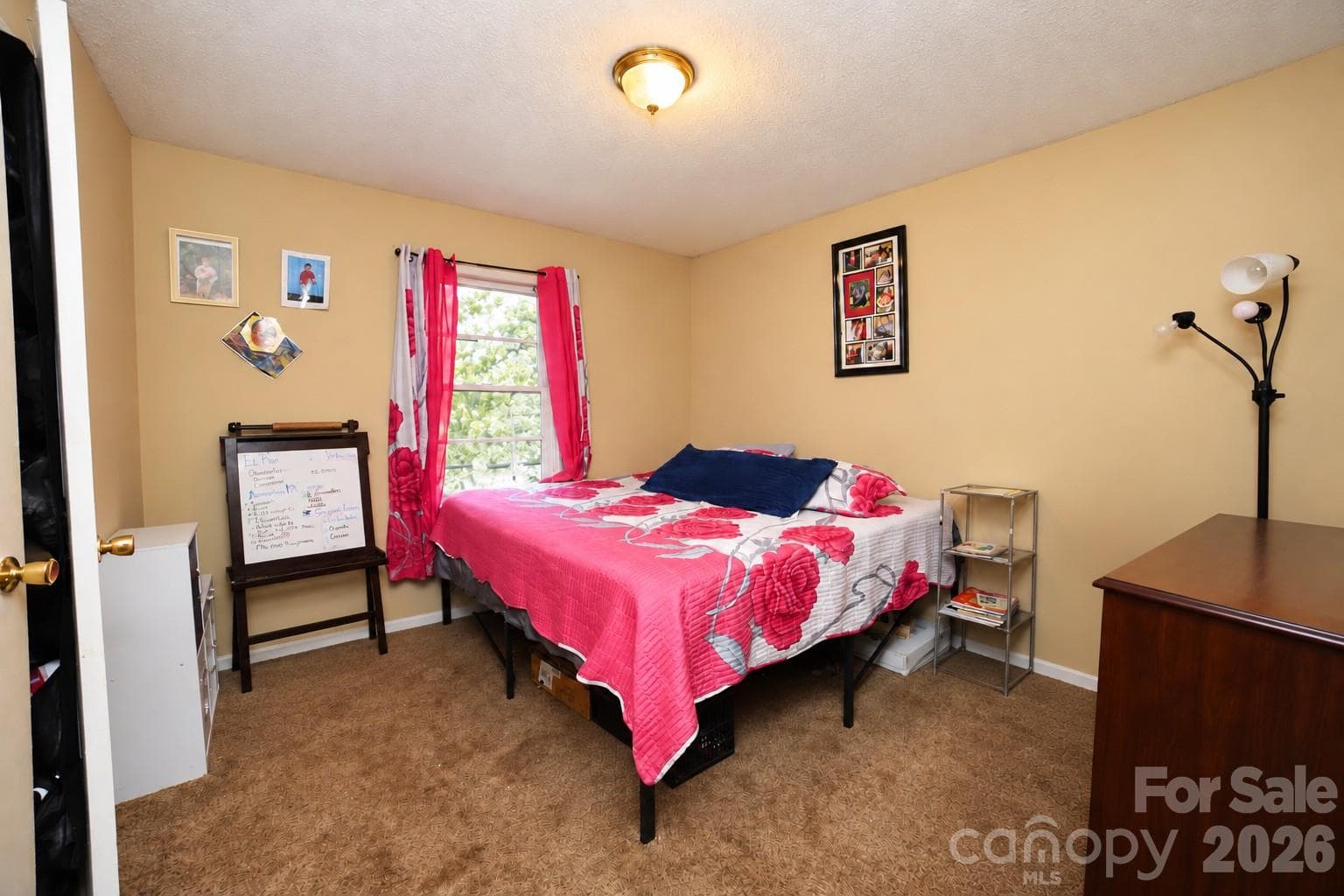 Single Family Residence at 712 Edgehill Drive, Monroe, photo 10 of 14