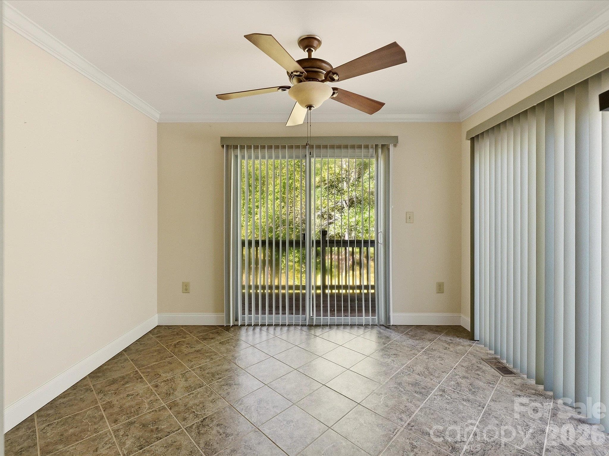 Single Family Residence at 1704 Colfax Drive, Concord, photo 12 of 36