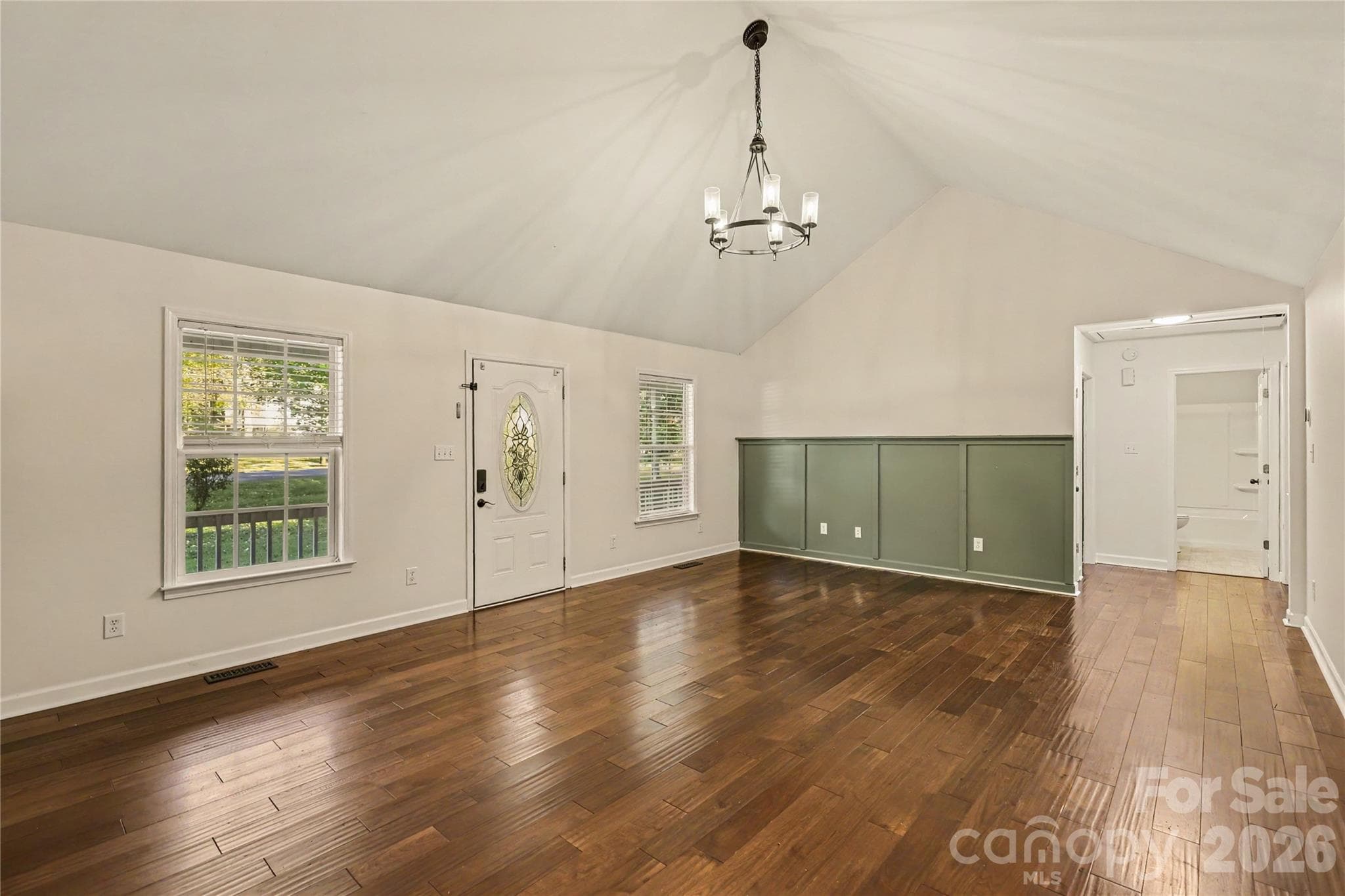 Single Family Residence at 510 Roberts Avenue, York, photo 6 of 42