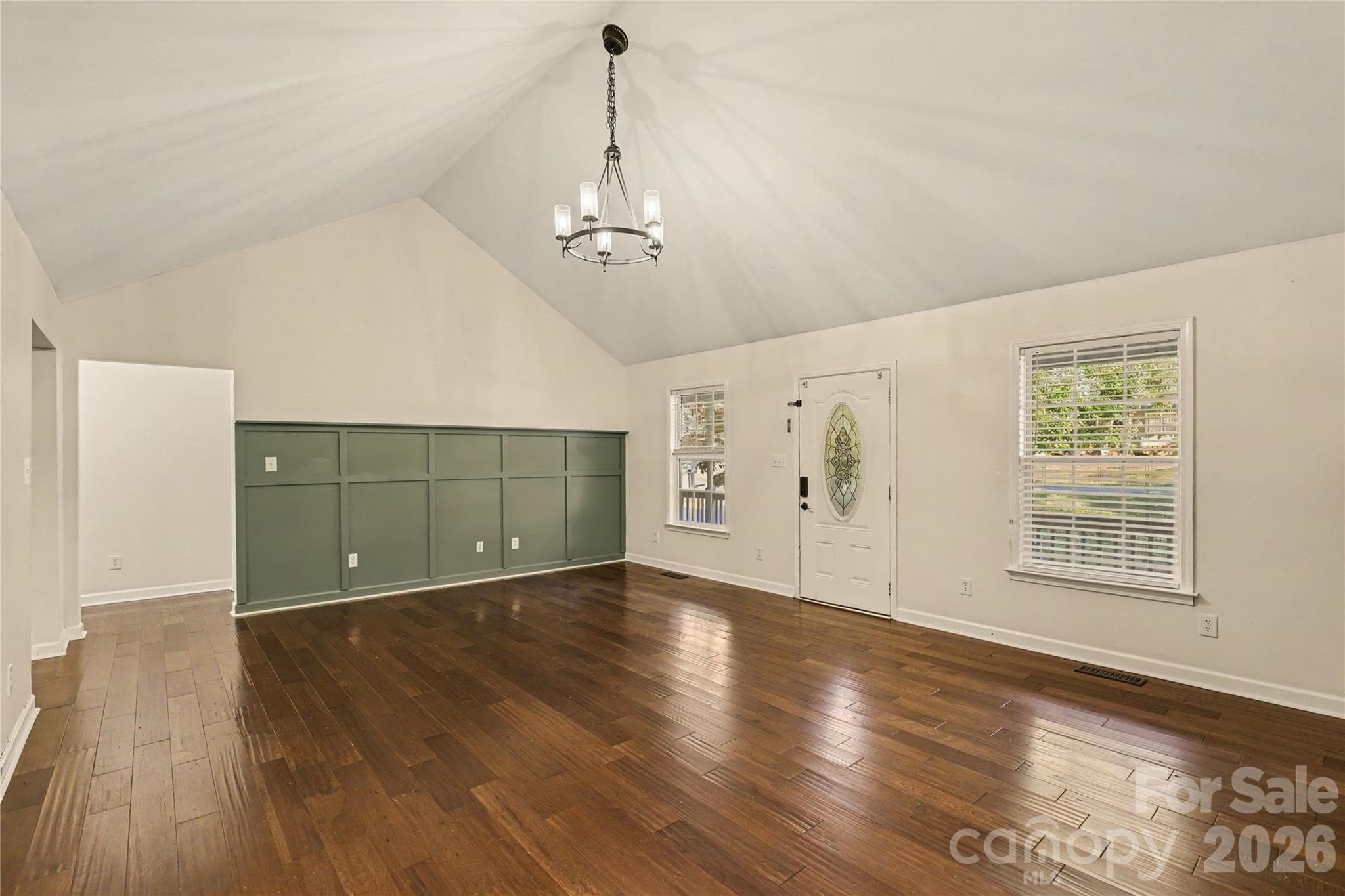Single Family Residence at 510 Roberts Avenue, York, photo 8 of 42