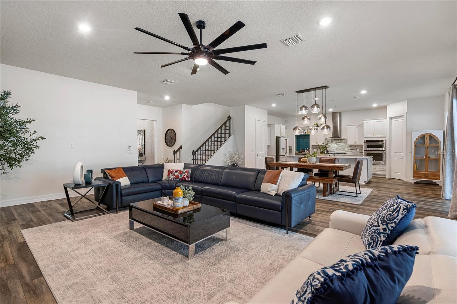 Single Family Residence at 355 PAUL PT, LAKE MARY, photo 5 of 50
