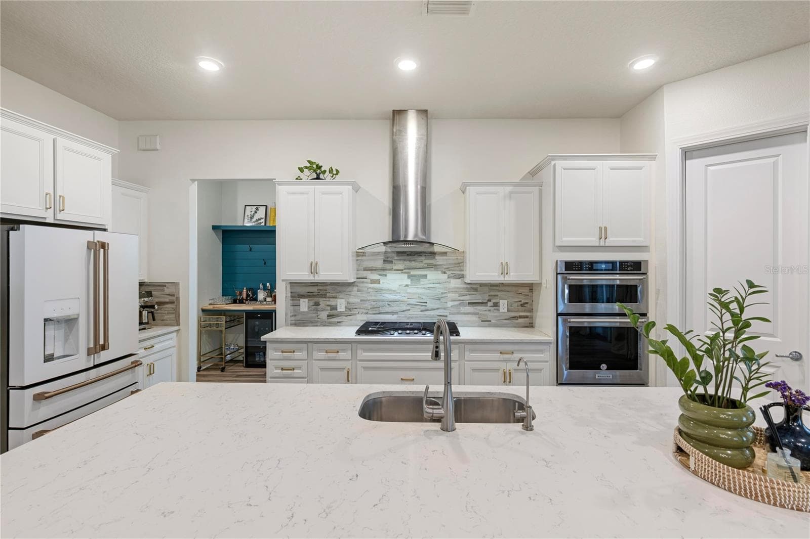 Single Family Residence at 355 PAUL PT, LAKE MARY, photo 6 of 50