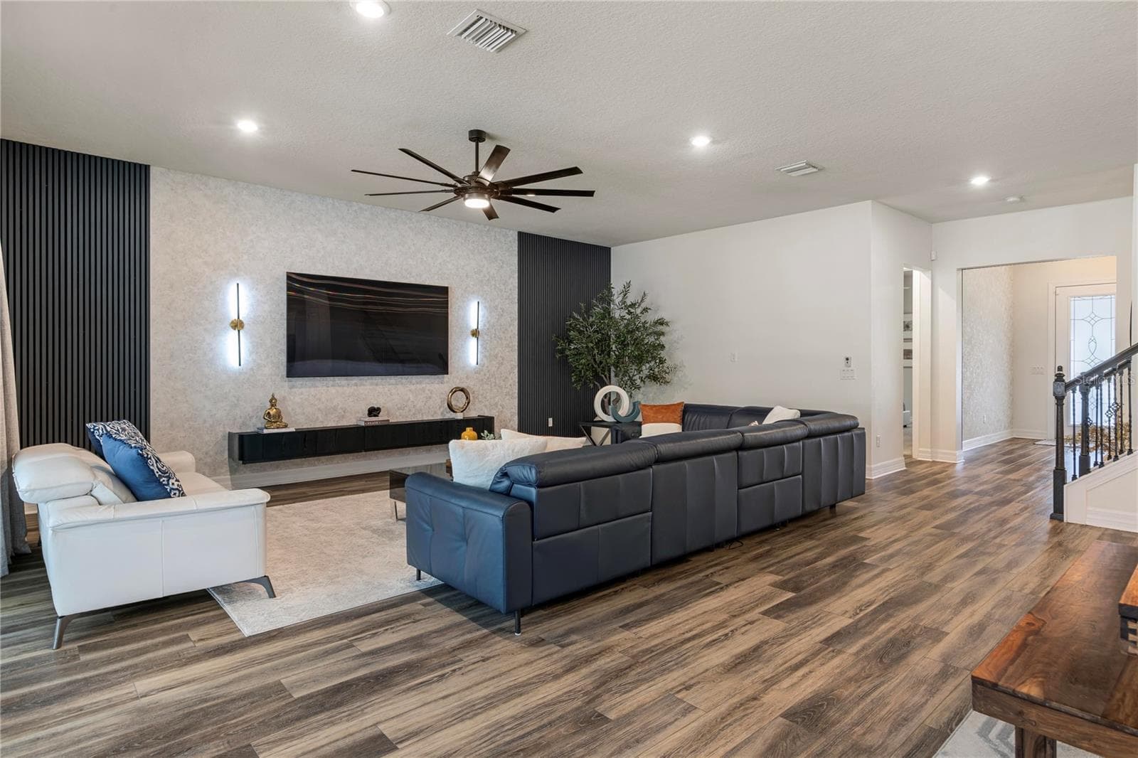 Single Family Residence at 355 PAUL PT, LAKE MARY, photo 12 of 50